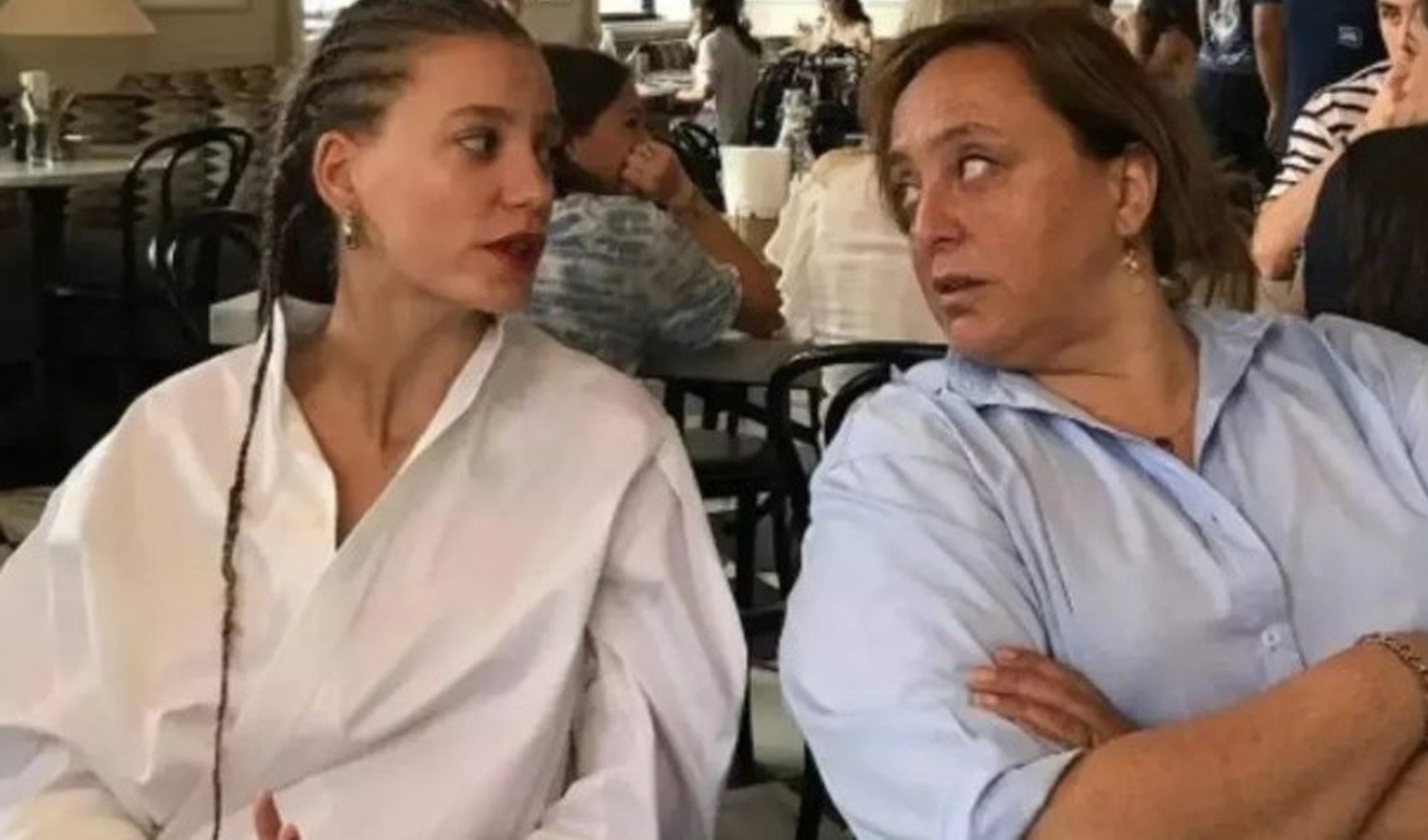 Oyuncu Deniz Işın'dan, Serenay Sarıkaya ve Ayşe Barım'a tepki dolu satırlar