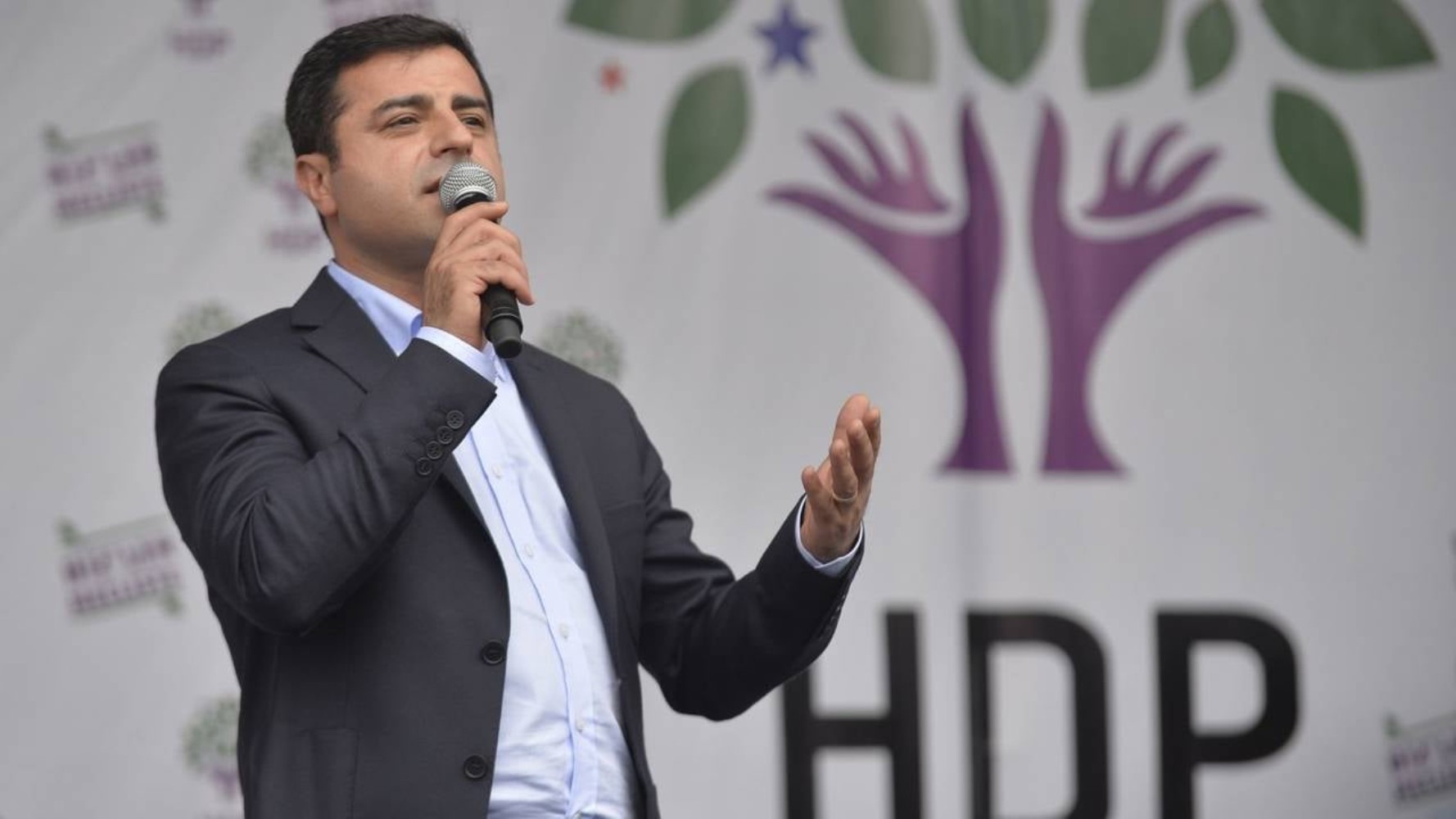 İmralı kulisinde dikkat çeken iddia: Teröristbaşı Öcalan, Demirtaş’ın tahliyesine karşı mı çıktı?