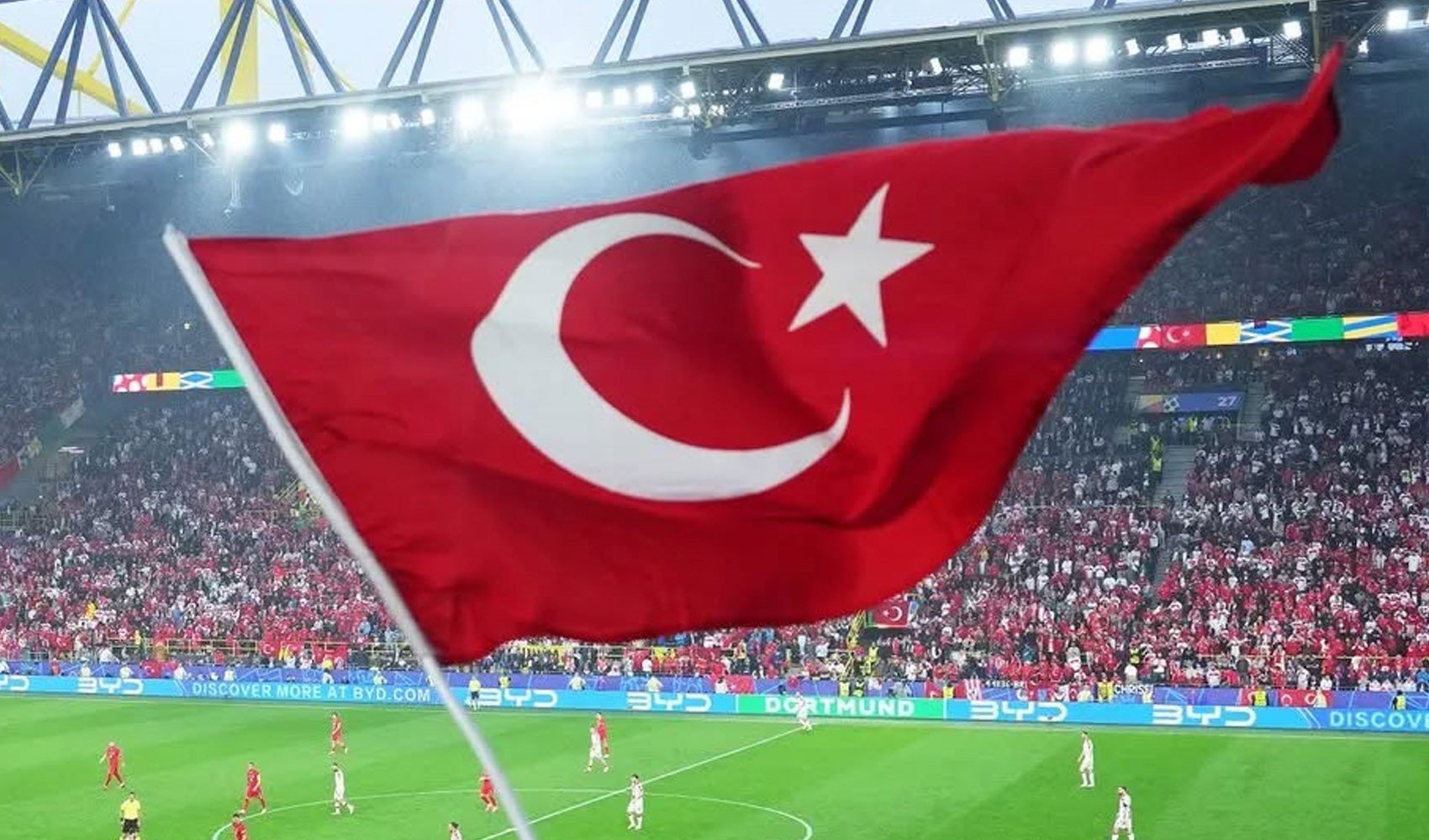 Milli Takım'da kriz: Genç oyuncu kamptan izinsiz ayrıldı! TFF'den çok sert açıklama...