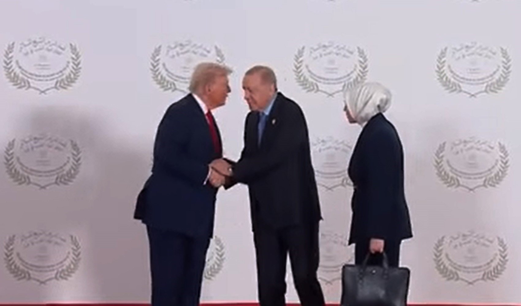 Gazze Zirvesi'nde Trump'tan Erdoğan'a dikkat çeken ifadeler: Sert insanları daha çok seviyorum
