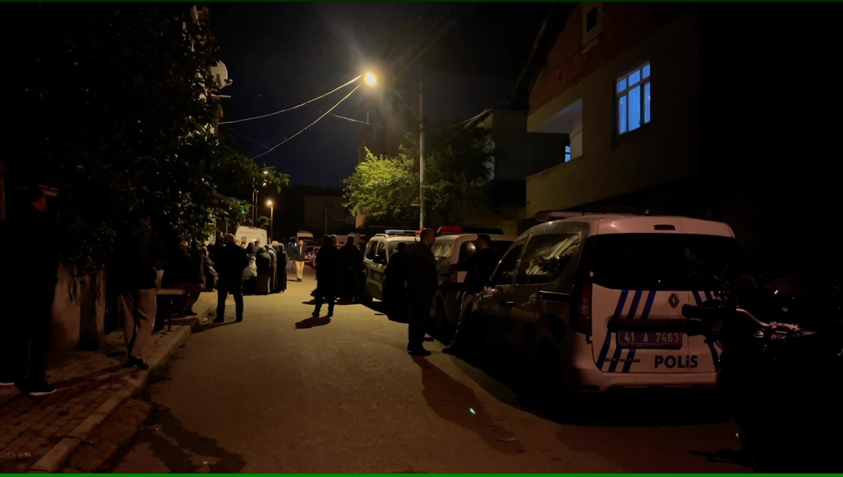 Yanlışlıkla kızını vuran baba aynı silahla intihar etti