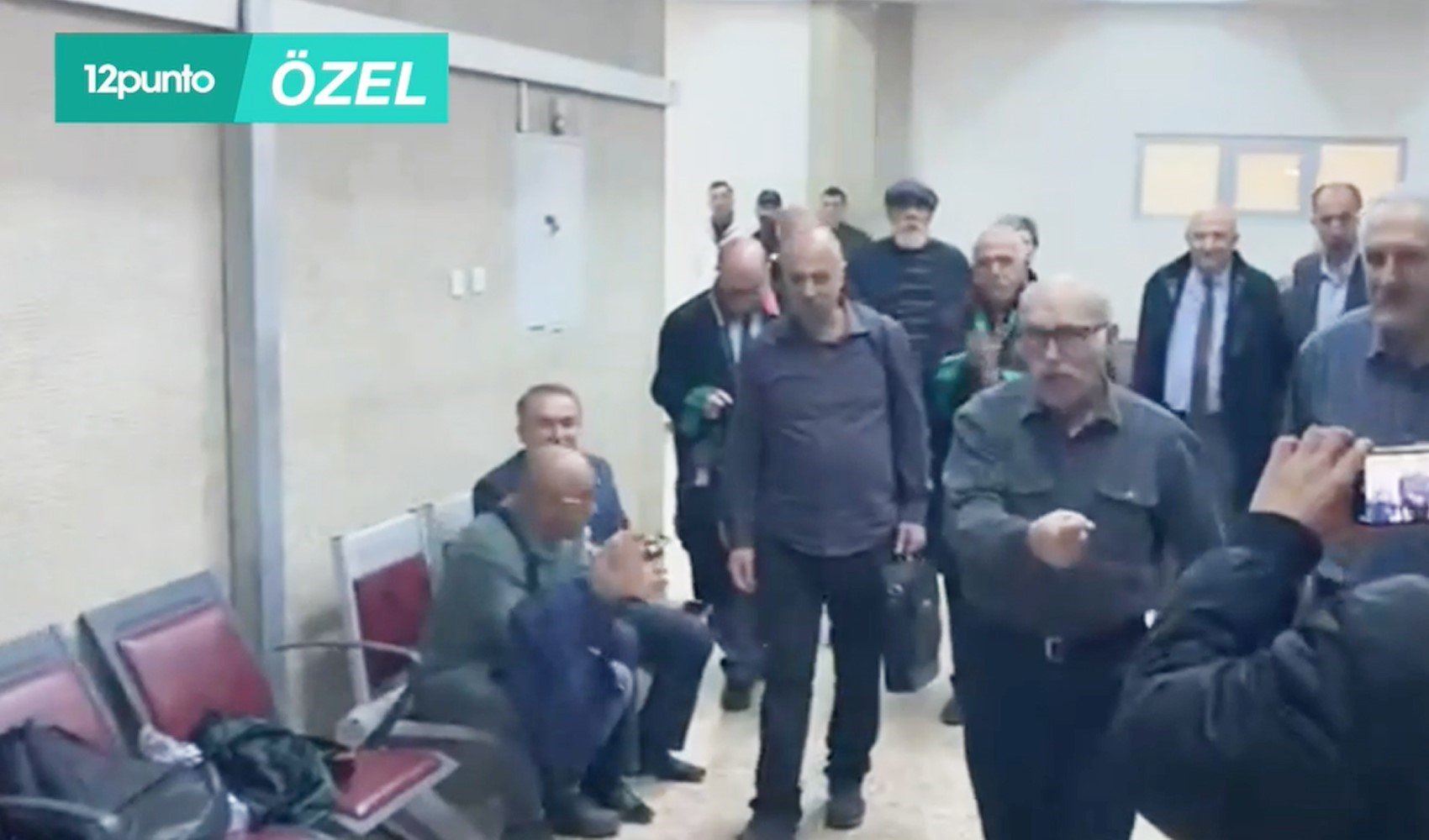 HKP Genel Başkanı Nurullah Efe'nin 'Cumhurbaşkanına hakaret' davasında sert tartışma: Elini masaya vurdu, sandalye fırlatmaya çalıştı