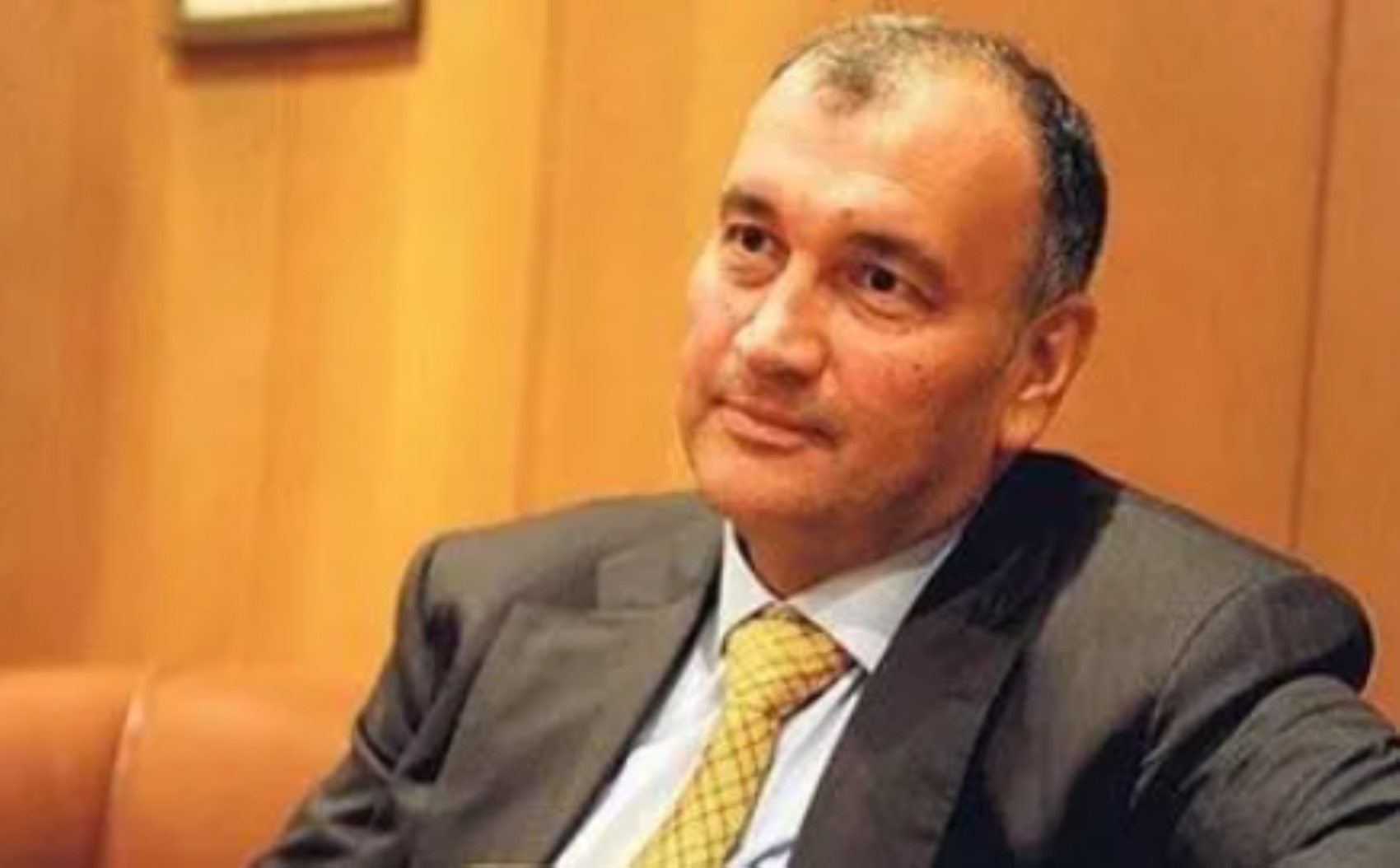 İngiltere’ye taşındığı iddia edilmişti: Murat Ülker'den yanıt gecikmedi