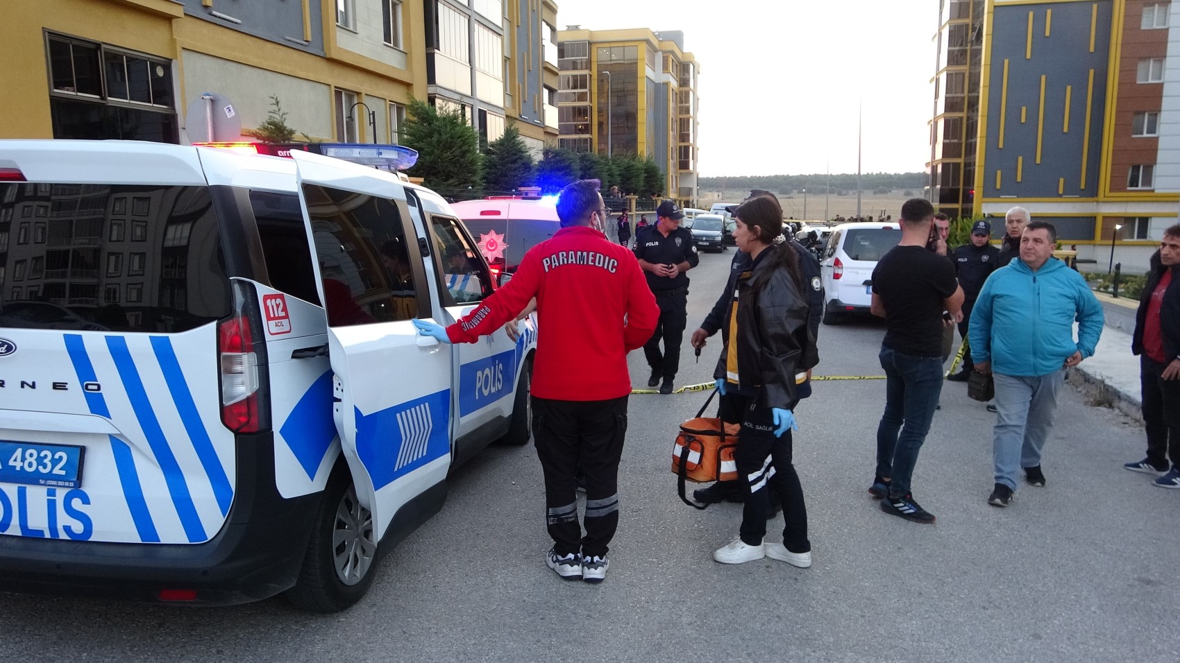 Çocuklar kavga edince astsubay babalar birbirine girdi: 1 ölü