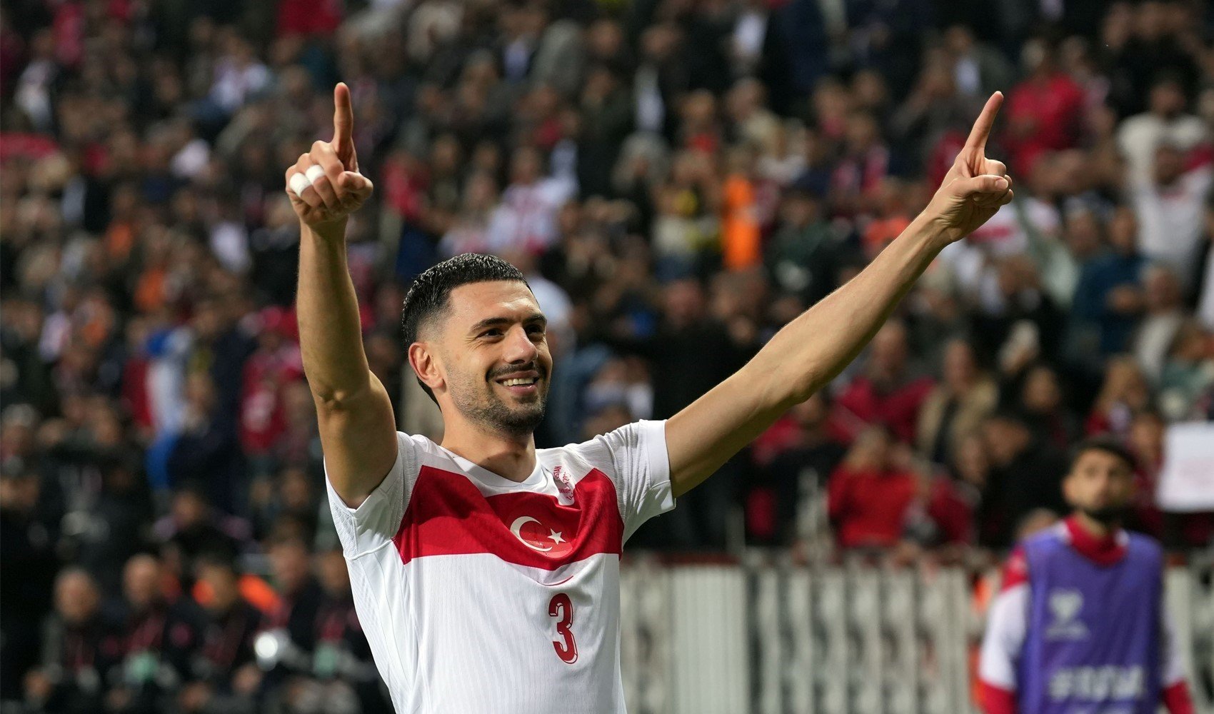 Merih Demiral: Bu özel geceyi yaşamak nasip oldu