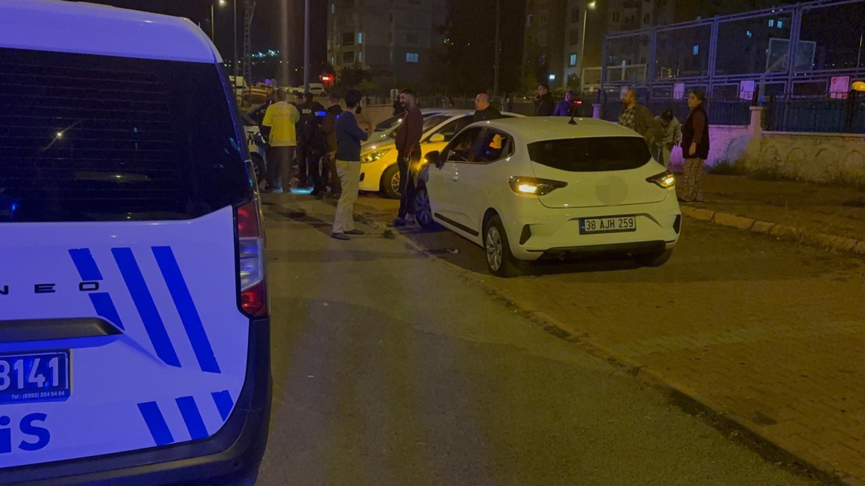 Babadan, polisten kaçan oğluna tepki: Keşke kafana sıksalardı