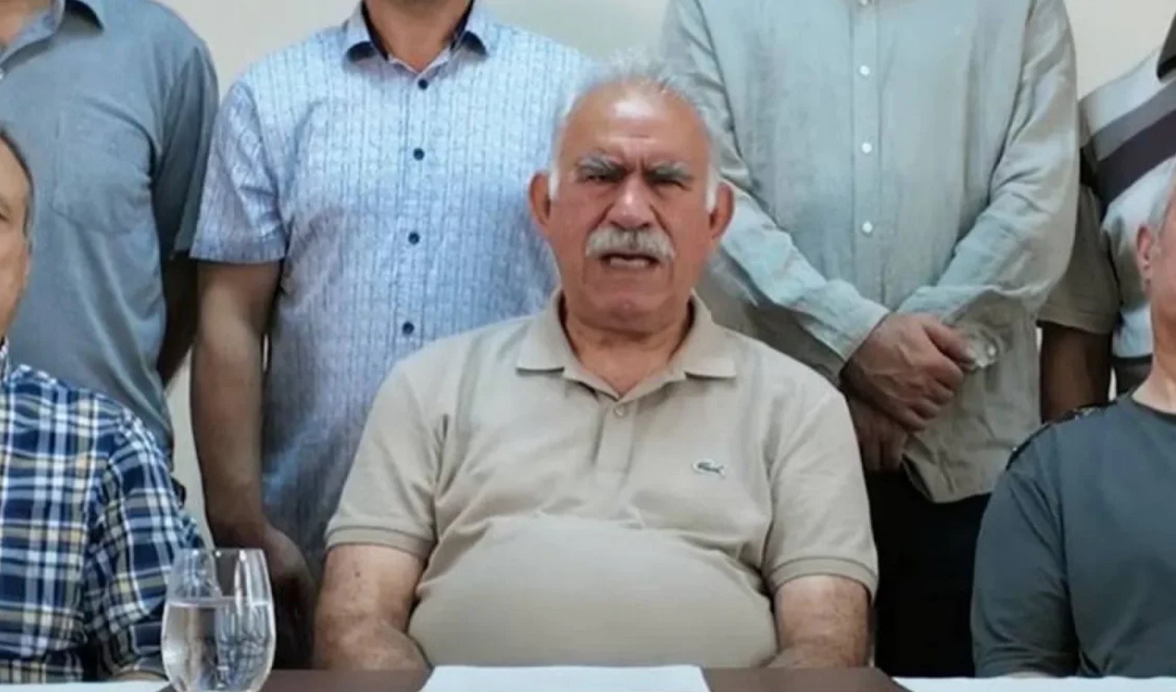 Teröristbaşı Öcalan'dan umut hakkı açıklaması: 'Devlet adım atmalı' çağrısı Teröristbaşı Öcalan'dan umut hakkı açıklaması: 'Devlet adım atmalı' çağrısı