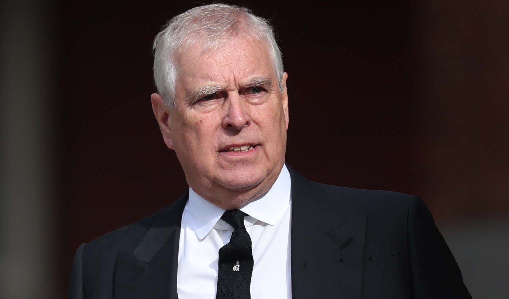 Prens Andrew, 'York Dükü' unvanından feragat etti: Skandalların merkezindeydi