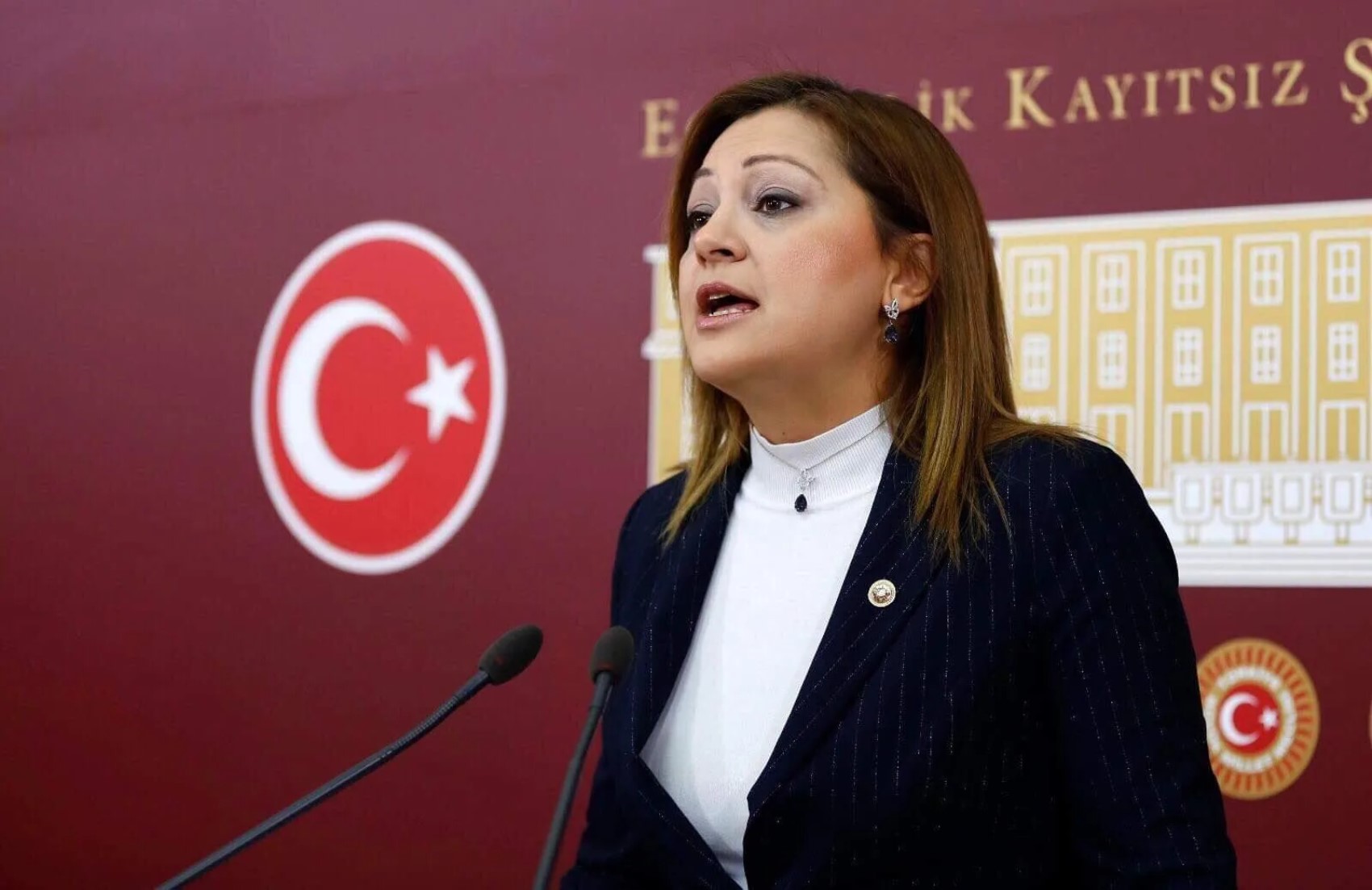 Siyaset kulislerini hareketlendirmişti: Afyonkarahisar Belediye Başkanı Burcu Köksal sessizliğini bozdu