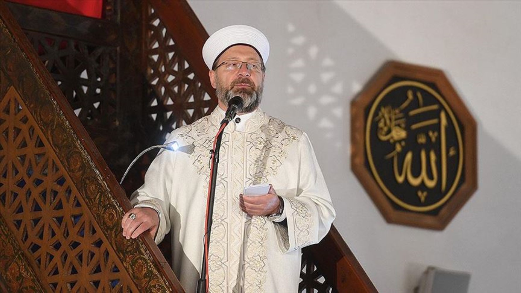 Yeni Diyanet İşleri Başkanı Safi Arpaguş'un ilk sınavı: Ali Erbaş döneminde sürgün edilen isme ne olacak?