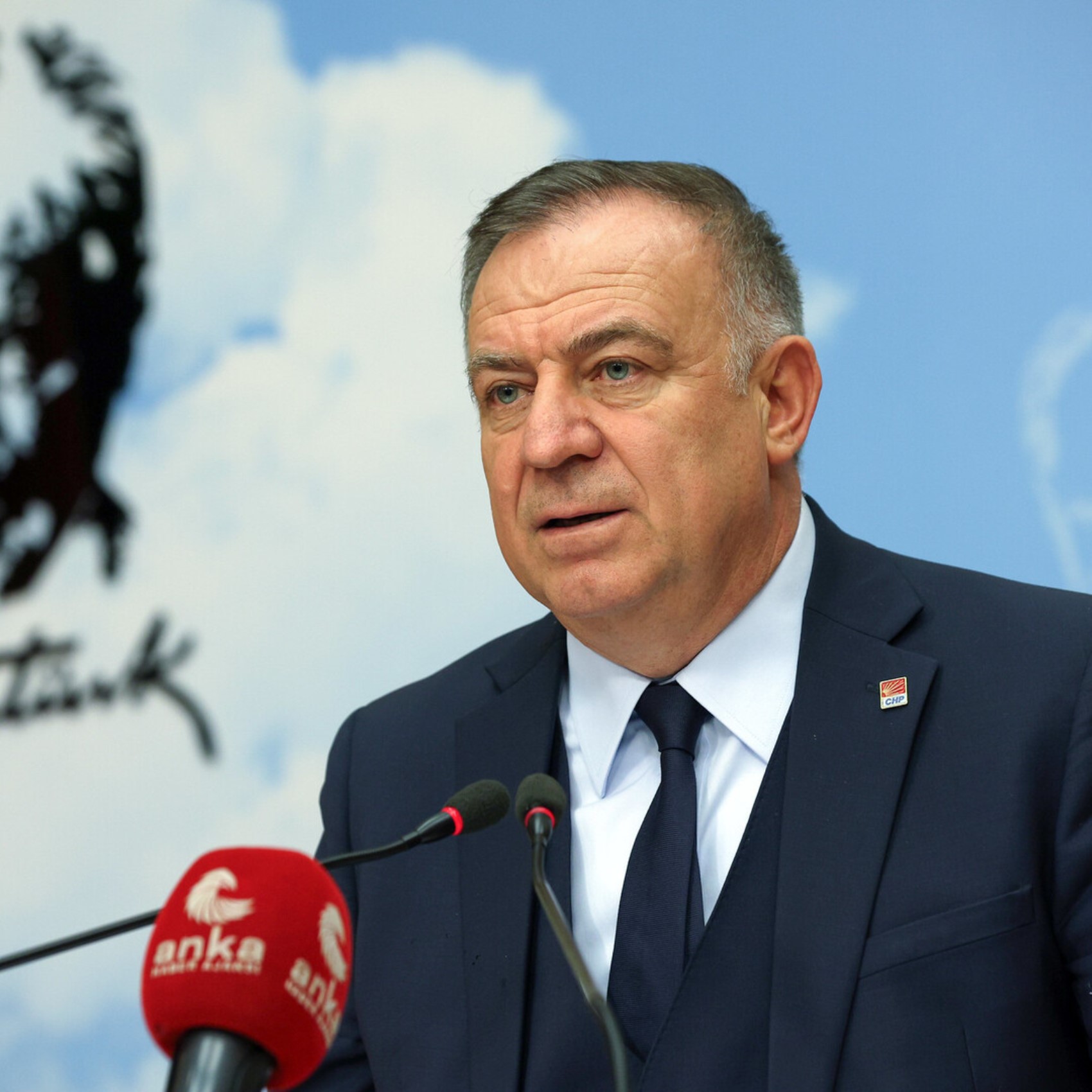Sarayda çay partisi... CHP'li belediye başkanlarına davet!