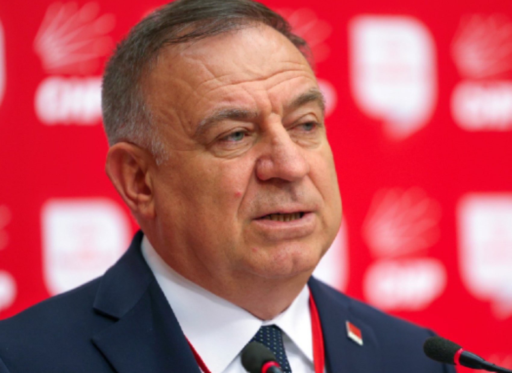 Sarayda çay partisi... CHP'li belediye başkanlarına davet!