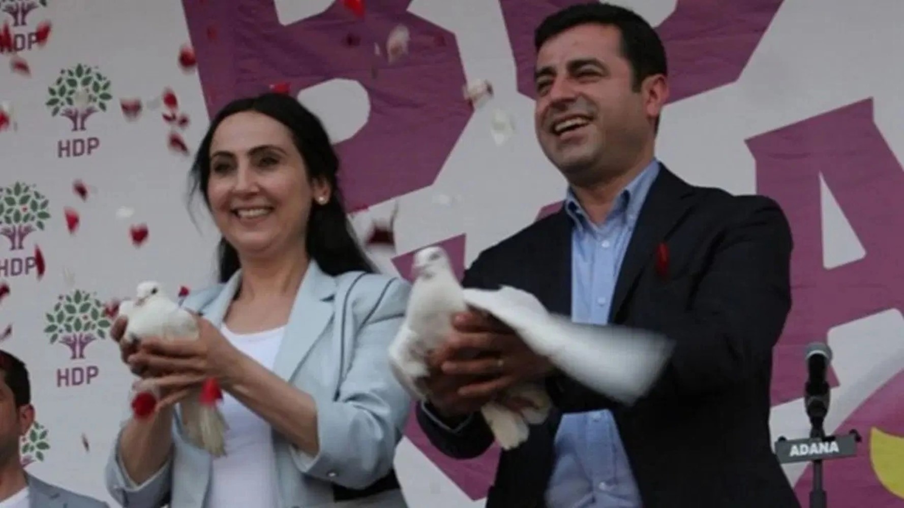 İmamoğlu'ndan dikkat çeken DEM, DEVA ve Gelecek çıkışı! 'Bazı dostlar bize yönelik...'