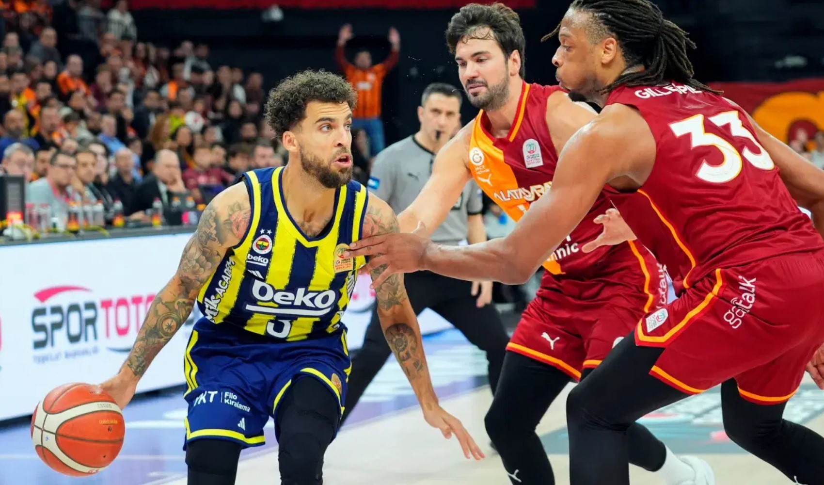 Potadaki derbide kazanan Fenerbahçe Beko oldu