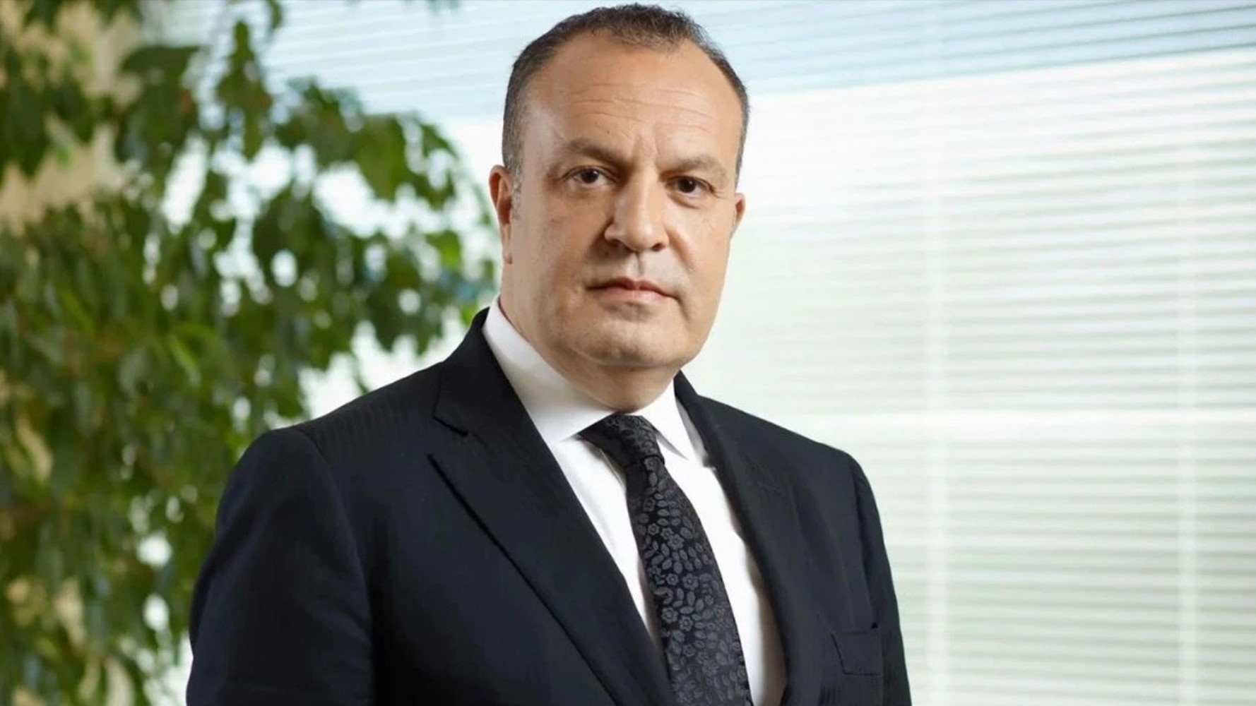 Türkiye'nin en zengini artık Murat Ülker değil! Zirvedeki isim çok tanıdık...
