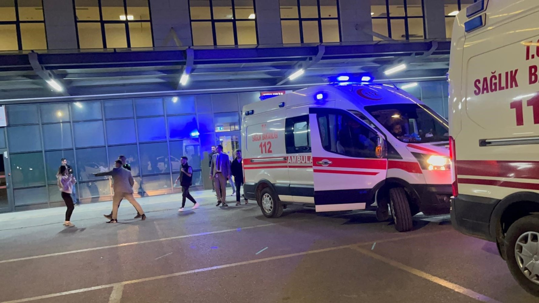 AKP milletvekili Ayşen Gürcan'ın içinde bulunduğu araç kazaya karıştı: 1 kişi hayatını kaybetti