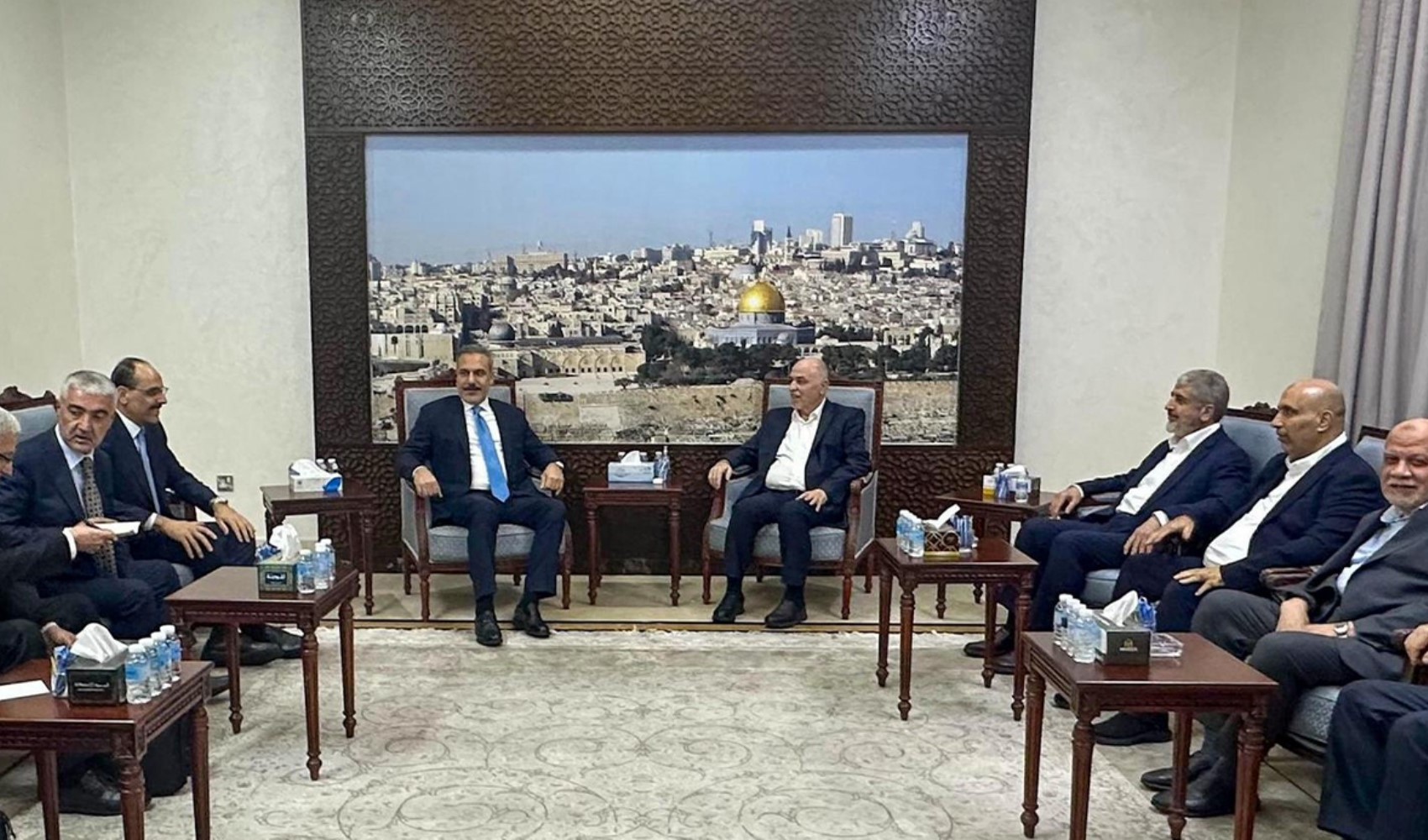 MİT Başkanı Kalın ve Bakan Fidan Hamas üyeleri ile görüştü