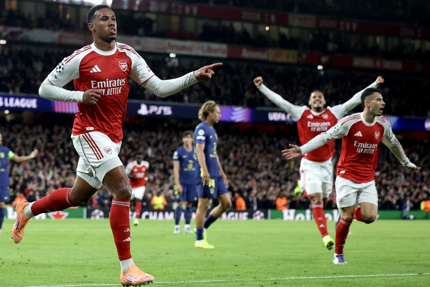 UEFA Şampiyonlar Ligi'nde 9 maçta 43 gol