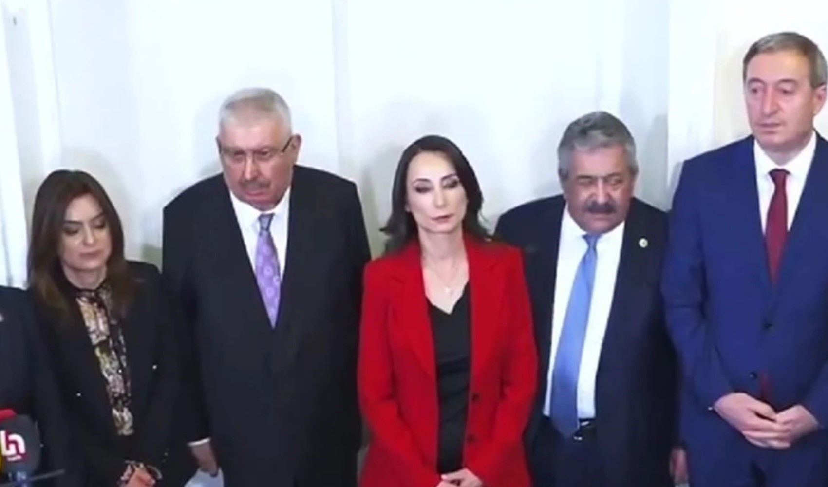 MHP ve DEM Parti arasında anadilde eğitim tartışması