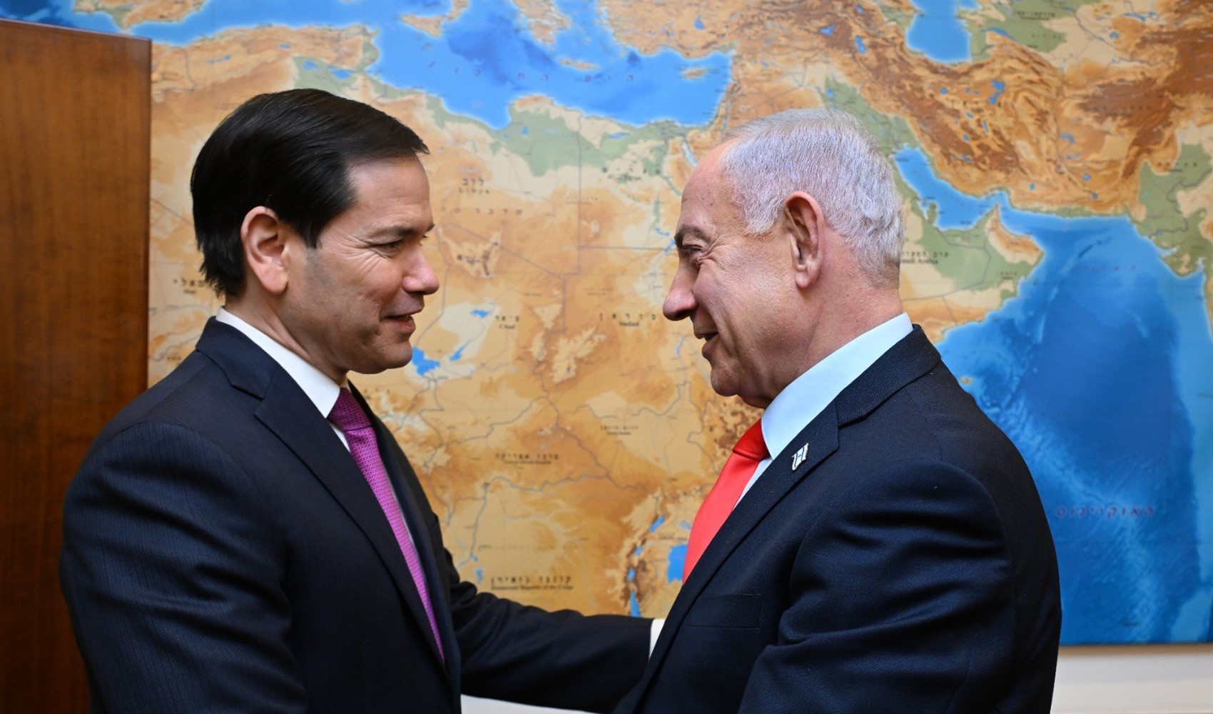 ABD Dışişleri Bakanı Rubio: Gazze’de İsrail’in rahat hissedeceği ülkeler yer almalı