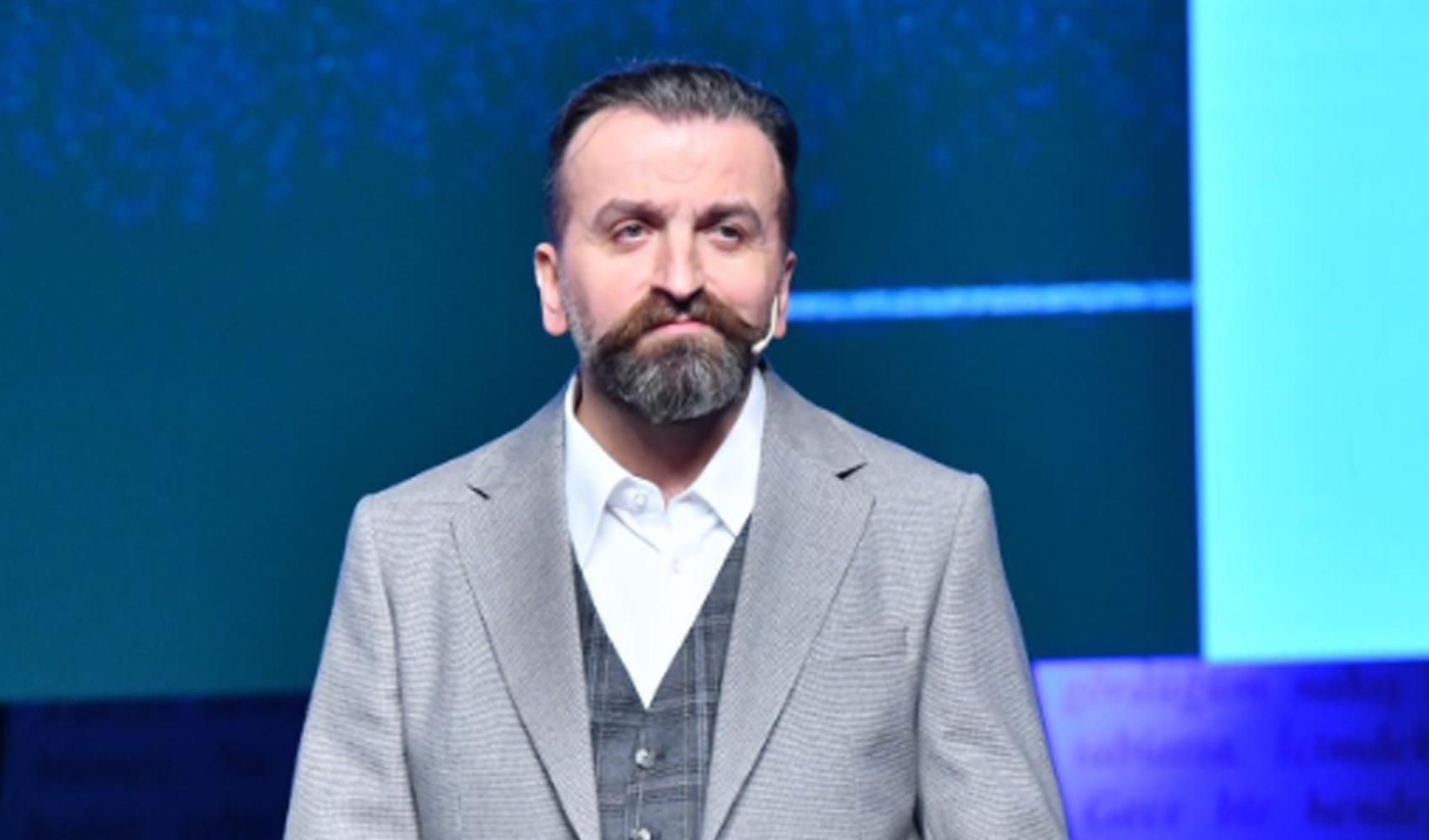 TELE1 yönetime atanan kayyum Yeni Şafak yazarı Paşalı oldu