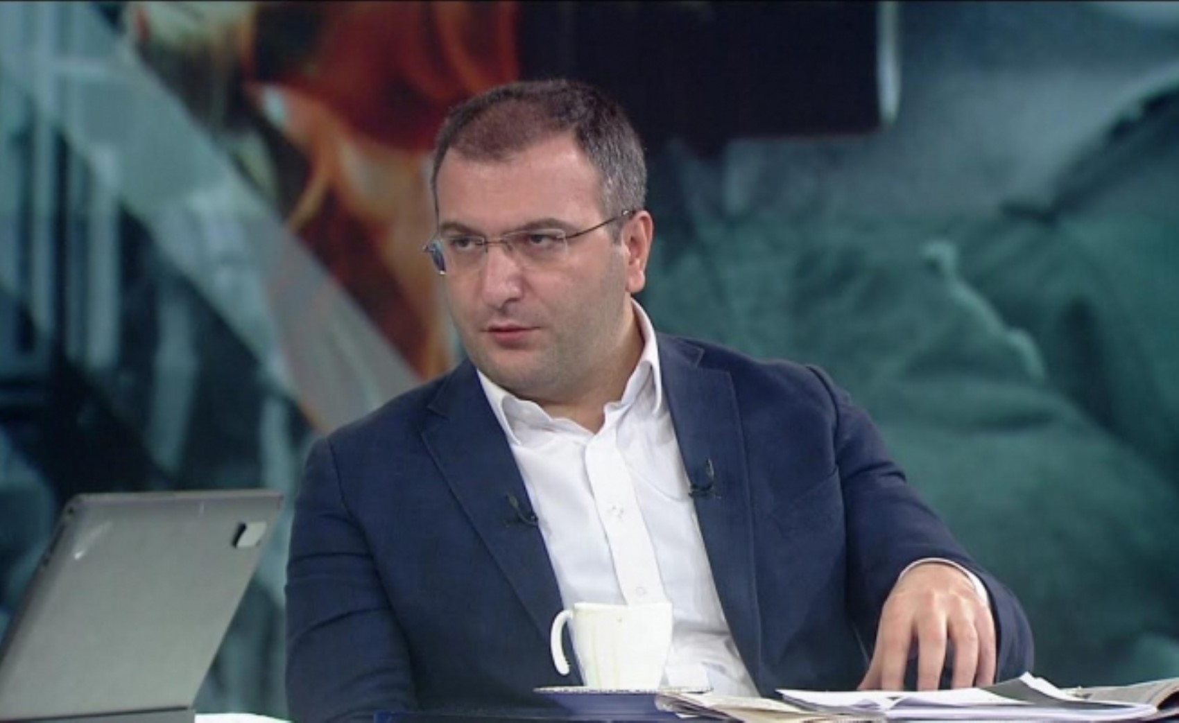 Cem Küçük'ten İmamoğlu'na casusluk soruşturmasıyla ilgili İBB iddiası! 'Konuşmalar doğruysa kayyum atanır'