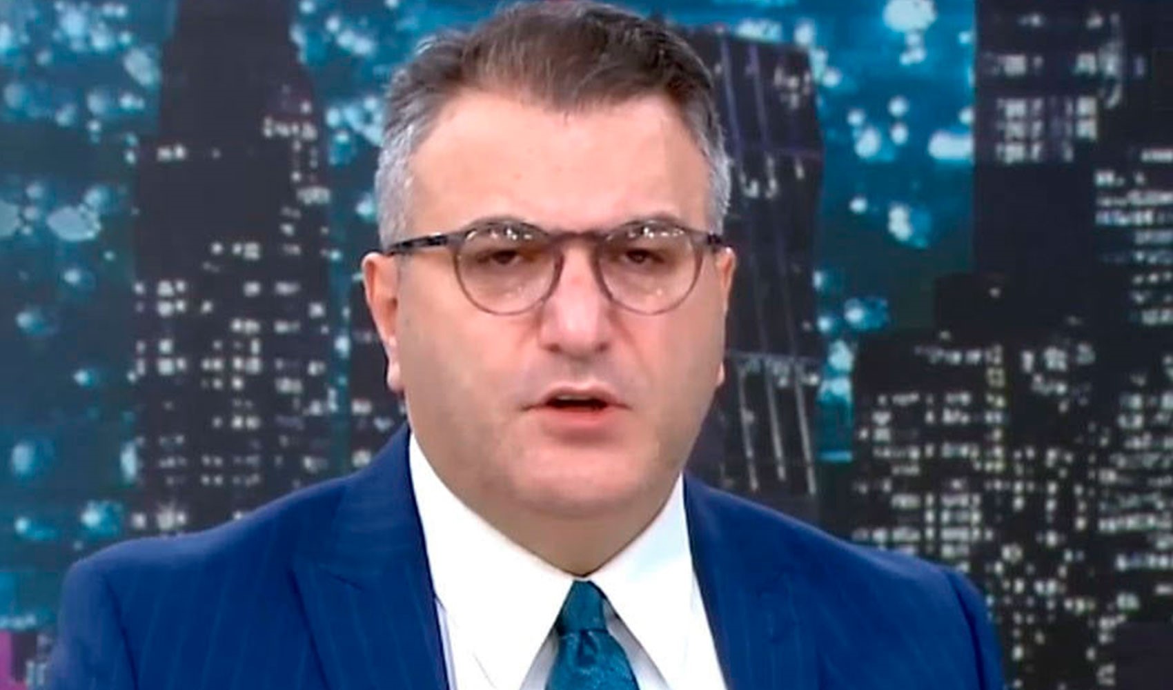 İmamoğlu'na casusluk soruşturmasıyla ilgili İBB iddiası! İmamoğlu'na casusluk soruşturmasıyla ilgili İBB iddiası!