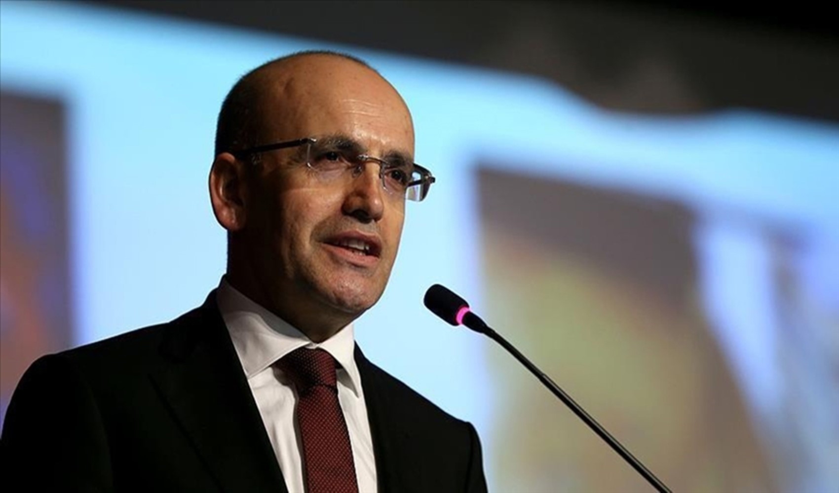 Mehmet Şimşek'ten ihracatçılara destek açıklaması Mehmet Şimşek'ten ihracatçılara destek açıklaması