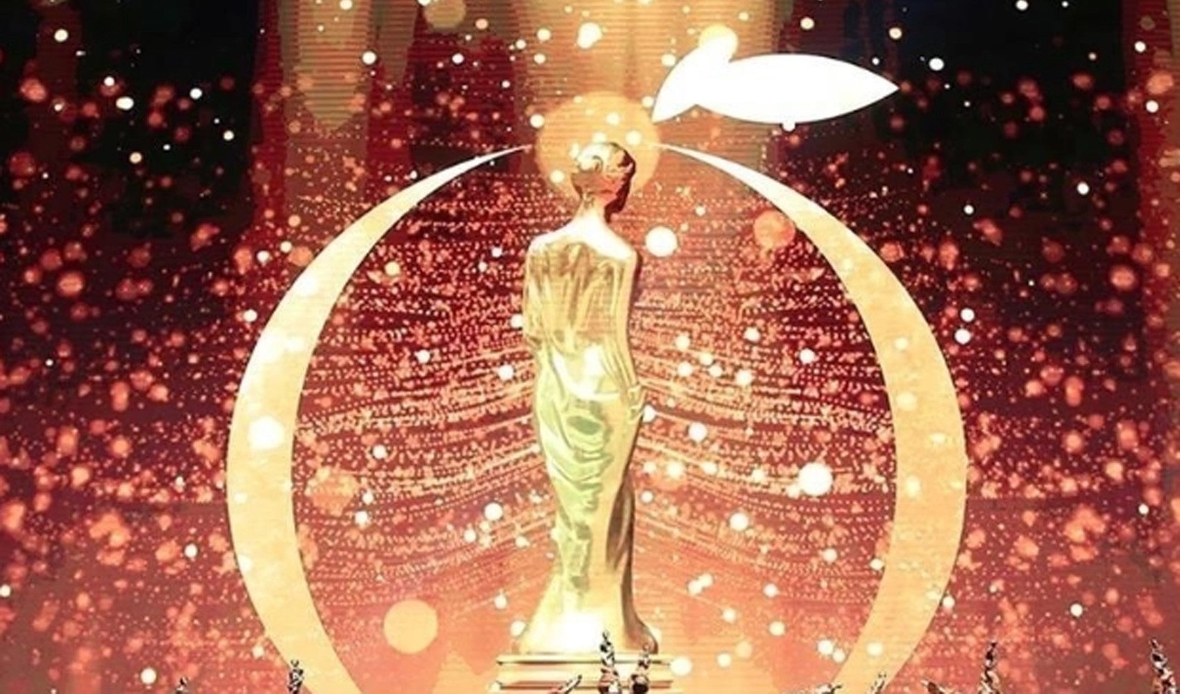 Altın Portakal'da 'Onur, Emek, Başarı' ödülleri sahiplerini buldu