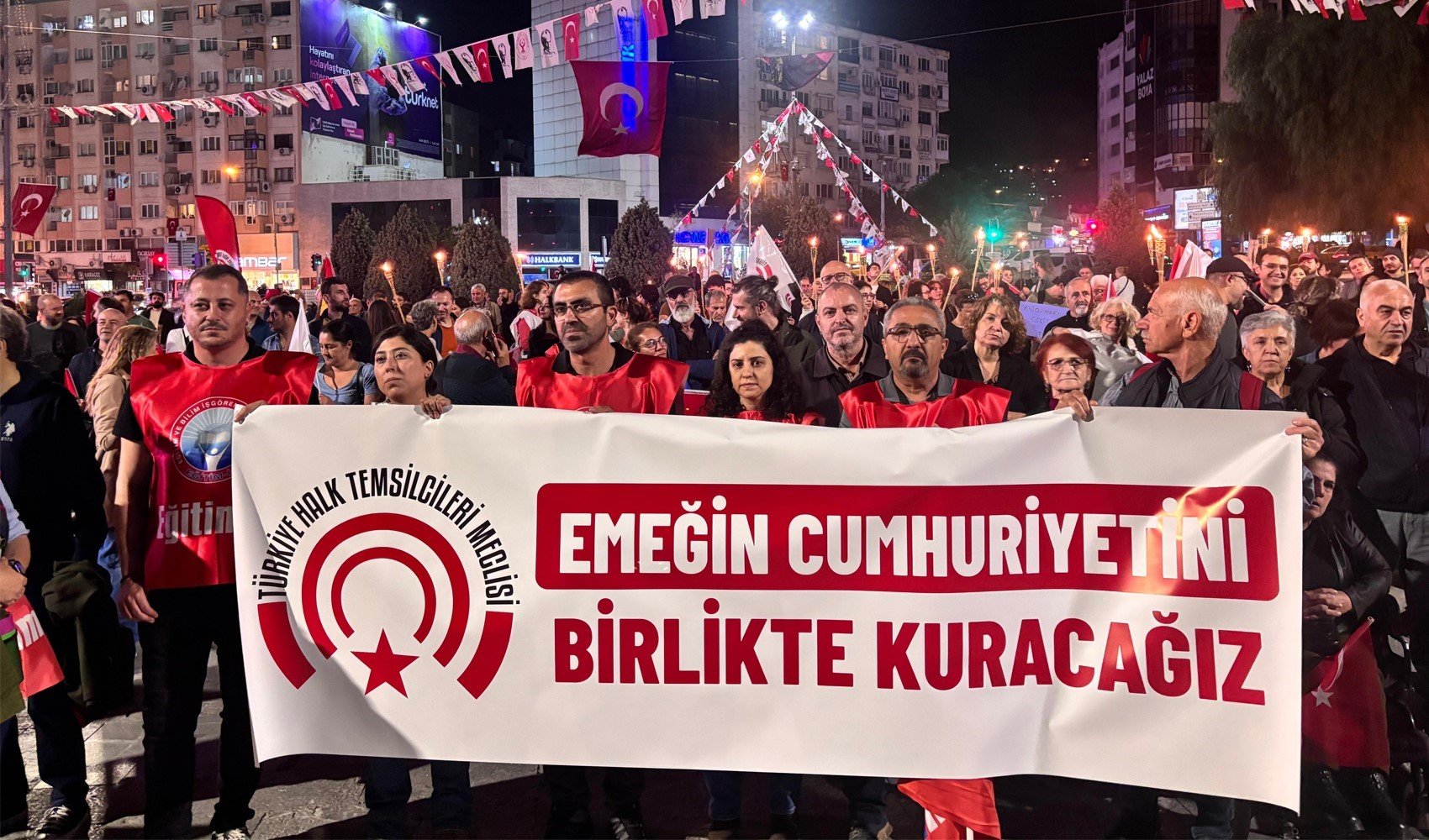 Cumhuriyetin 102. yılında binler sokaklara çıktı: Emeğin cumhuriyetini kuracağız