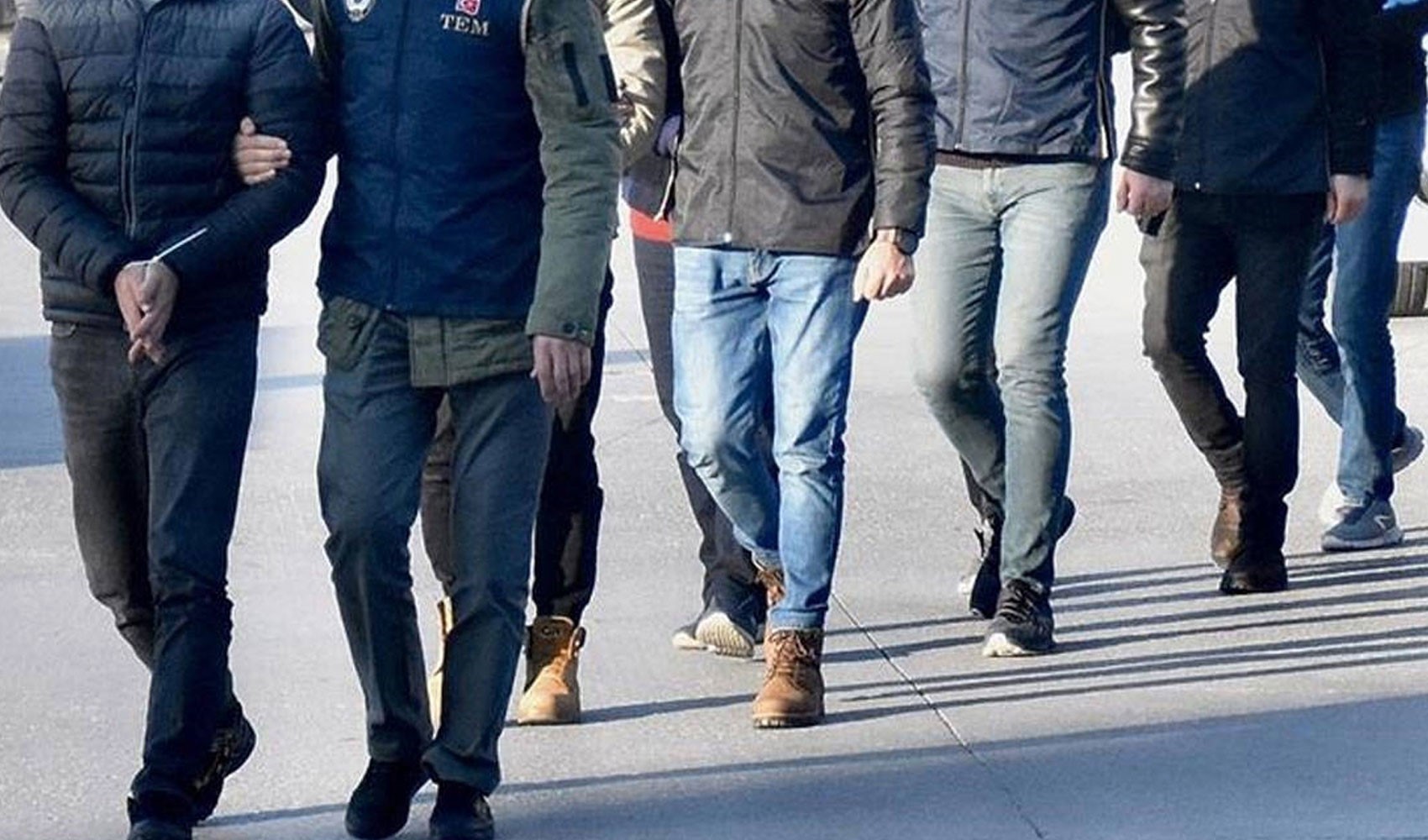 Ultim'ora: ordine di arresto per 13 sospetti membri dell'ISIS