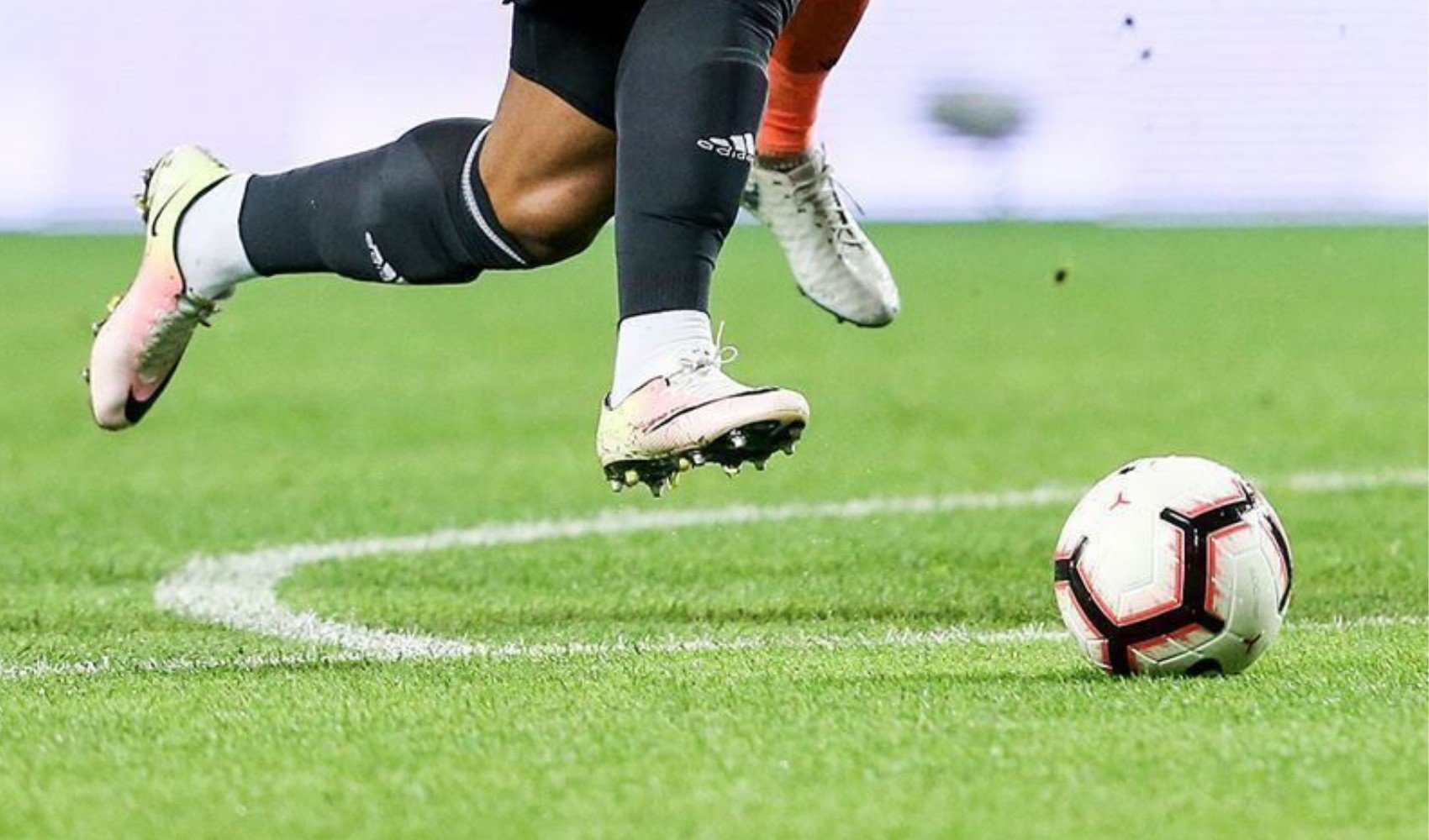 Bahis operasyonu genişliyor: 3 bin futbolcu için düğmeye basıldı iddiası!