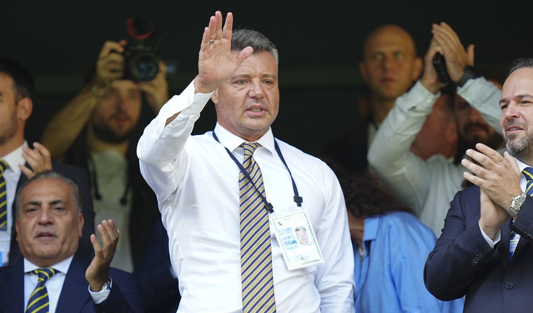 Fenerbahçe Başkanı Saran'dan bahis skandalında adı geçen hakemlere dair açıklama: Bizim için sürpriz değil Fenerbahçe Başkanı Saran'dan bahis skandalında adı geçen hakemlere dair açıklama: Bizim için sürpriz değil