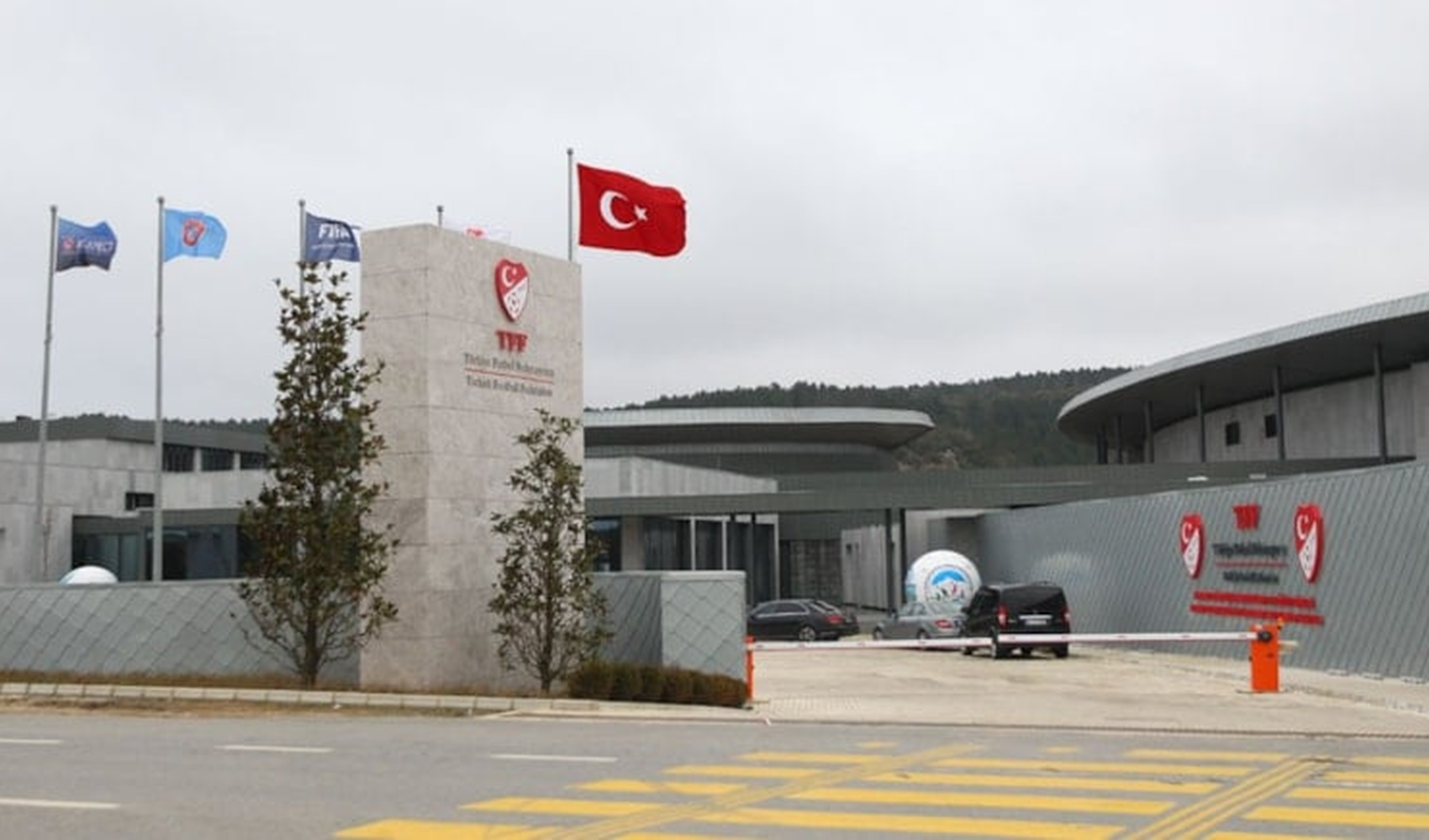 Bahis skandalı sonrası liglere ara verilecek mi? Murat Ağırel açıkladı