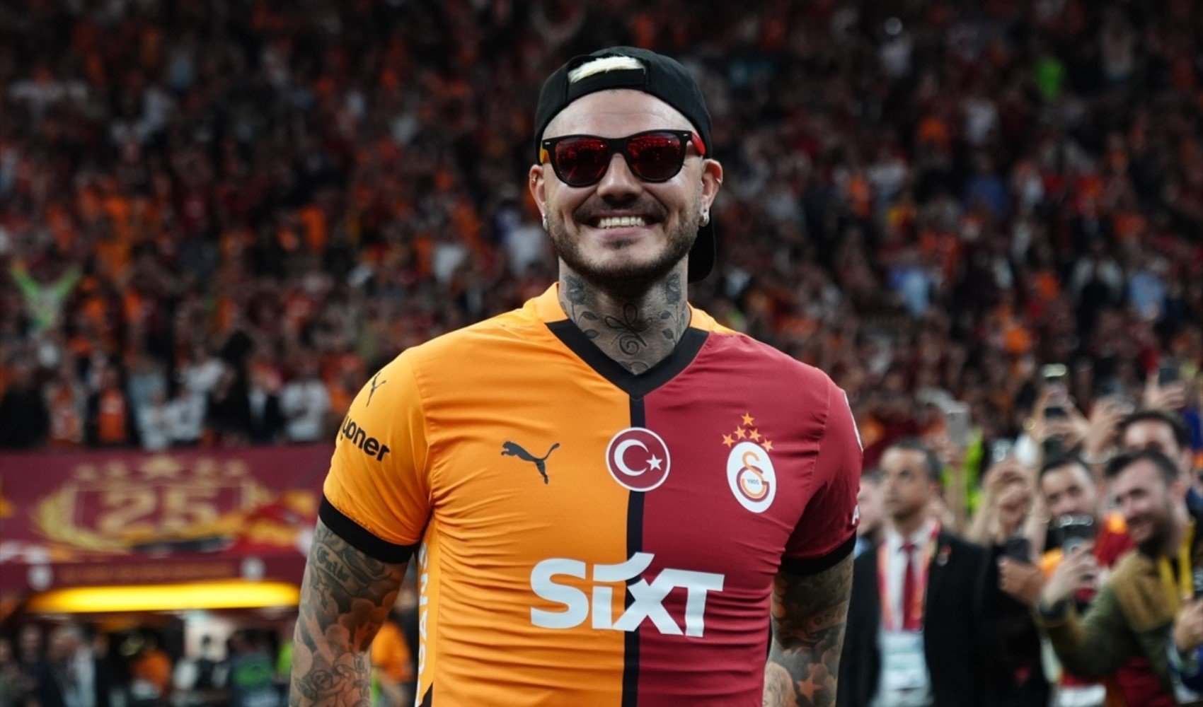 Icardi'nin menajerinden 'belirsizlik' tepkisi Icardi'nin menajerinden 'belirsizlik' tepkisi