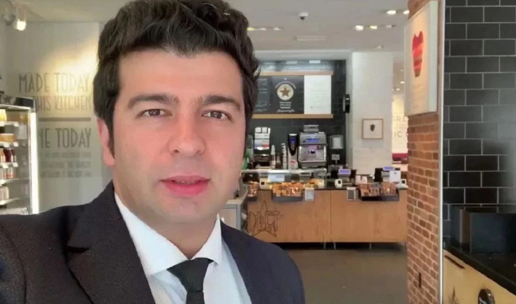 Hüseyin Günay, işten çıkarılma sürecini kitaplaştırıyor