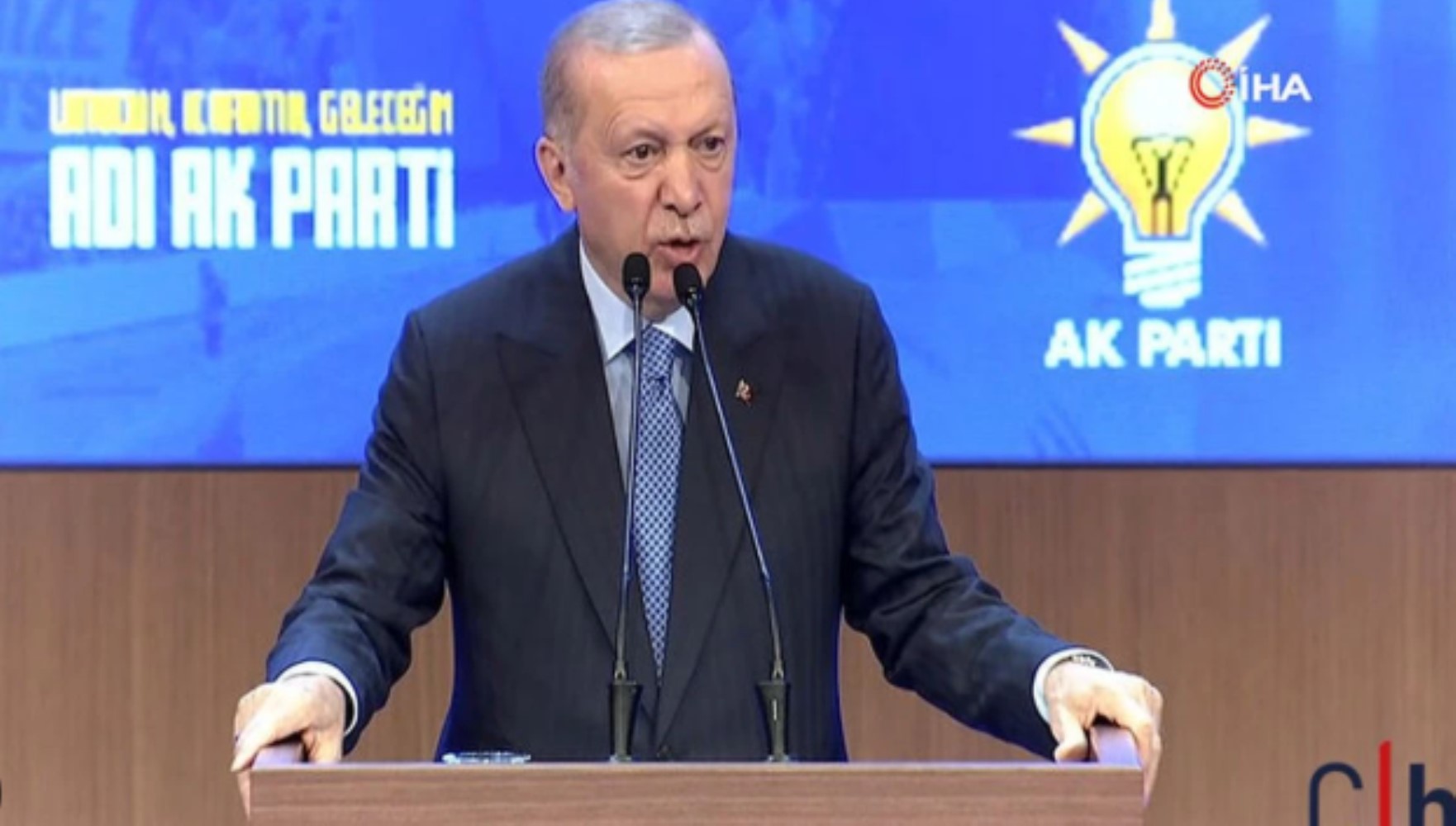 AKP kulislerinde operasyon korkusu: Ya sıra bize de gelirse!