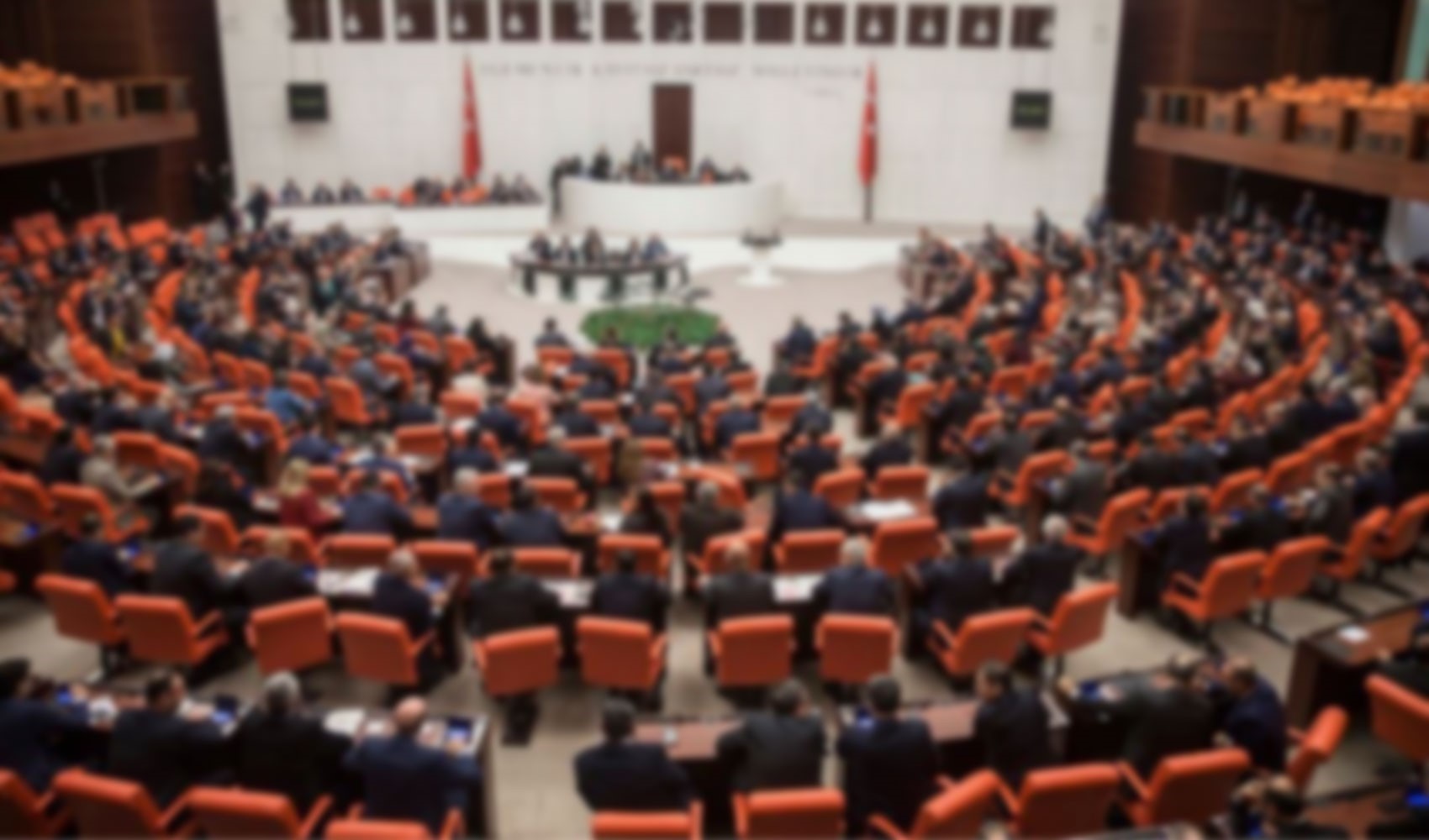 Eski HDP'li milletvekili cezaevine girecek: 'On güne kadar teslim olmam gerekiyormuş!'