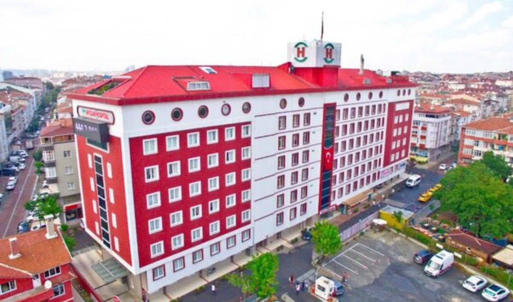 Yenidoğan çetesi skandalında adı geçen hastane rekor fiyata satıldı