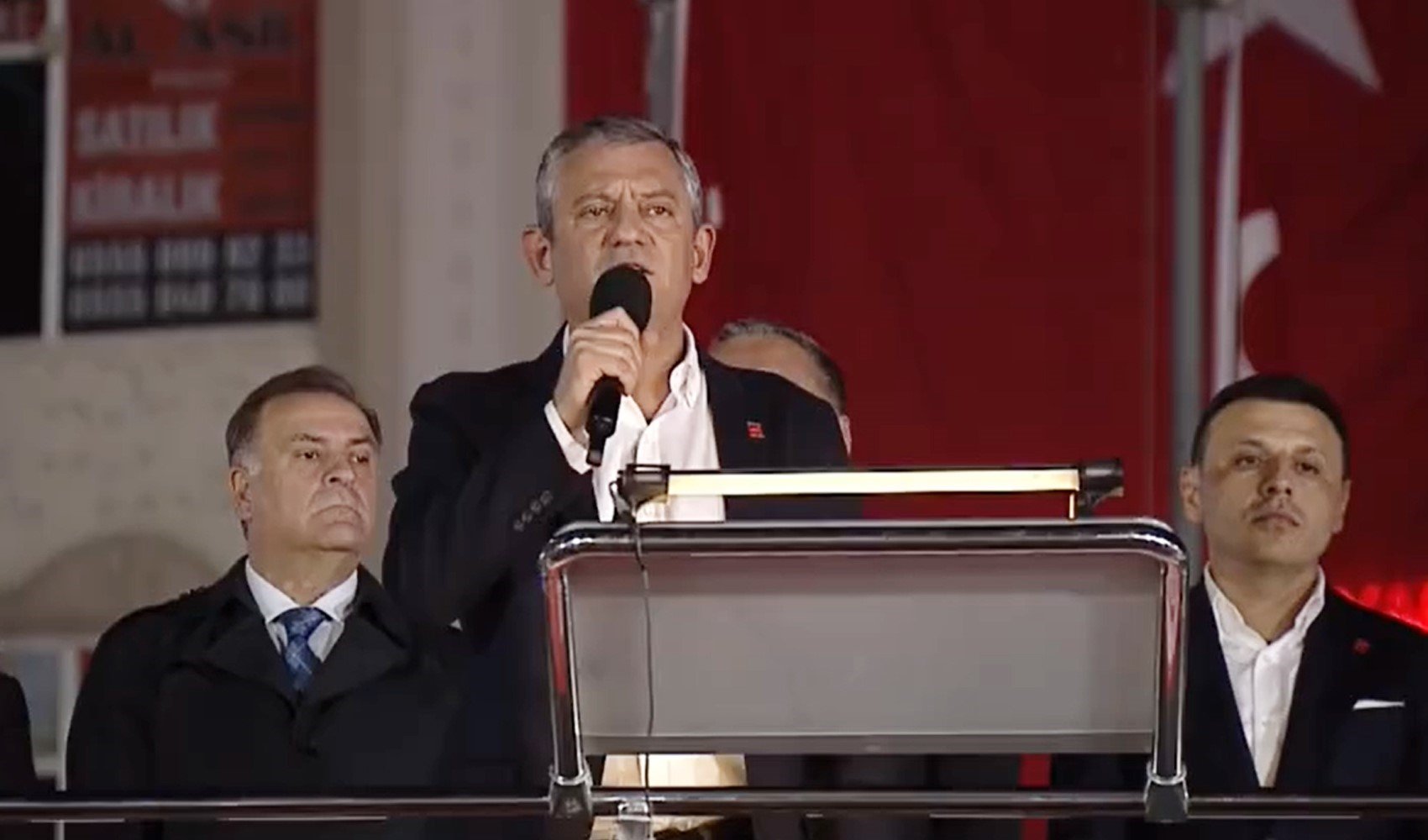 CHP, Ahmet Özer’in tutukluluğunun 1. yılında Esenyurt'ta: Derhal beraat bekliyoruz