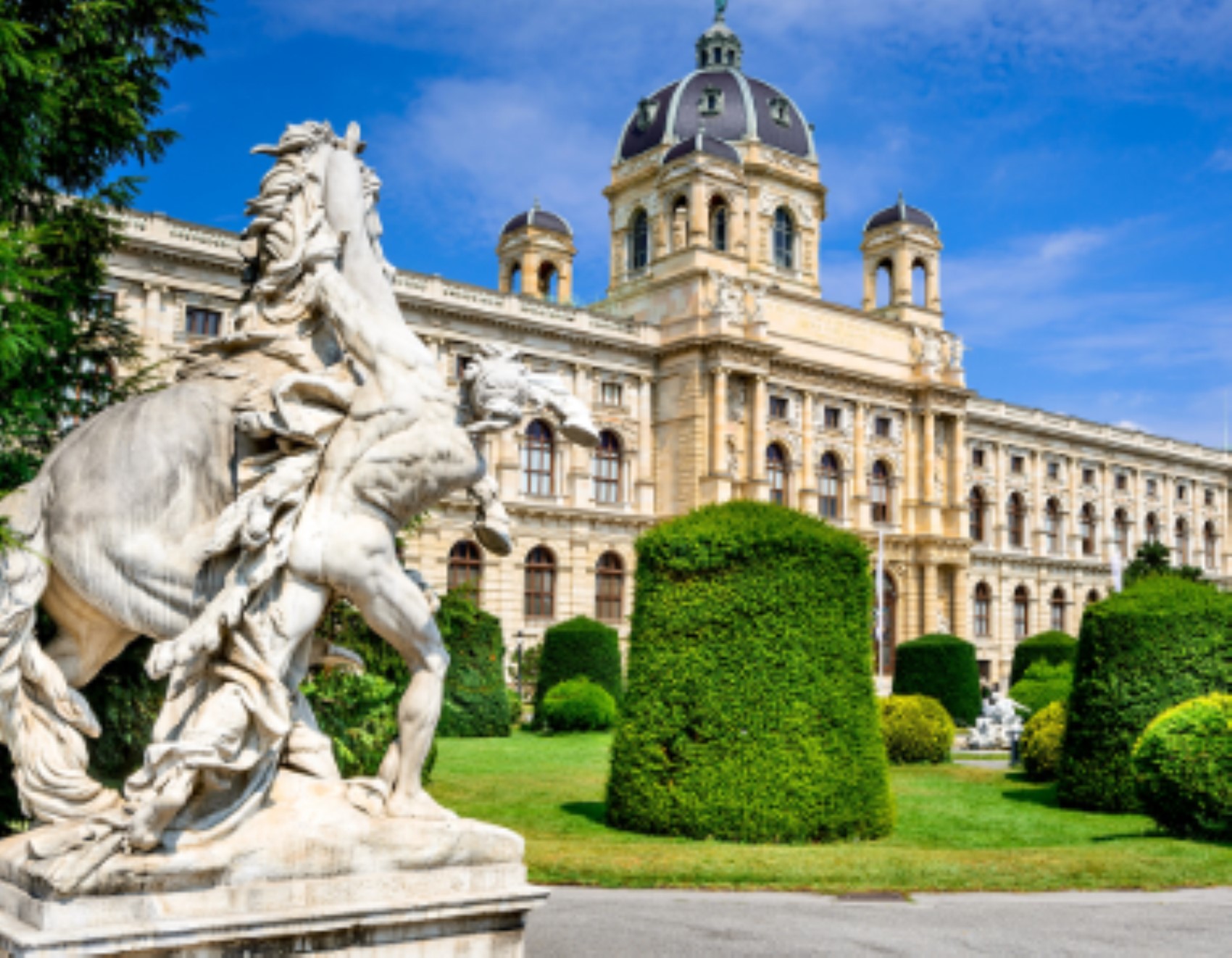 Avrupa ülkesinden işçi alımı kararı: Maaşı duyan ilana akın etti!