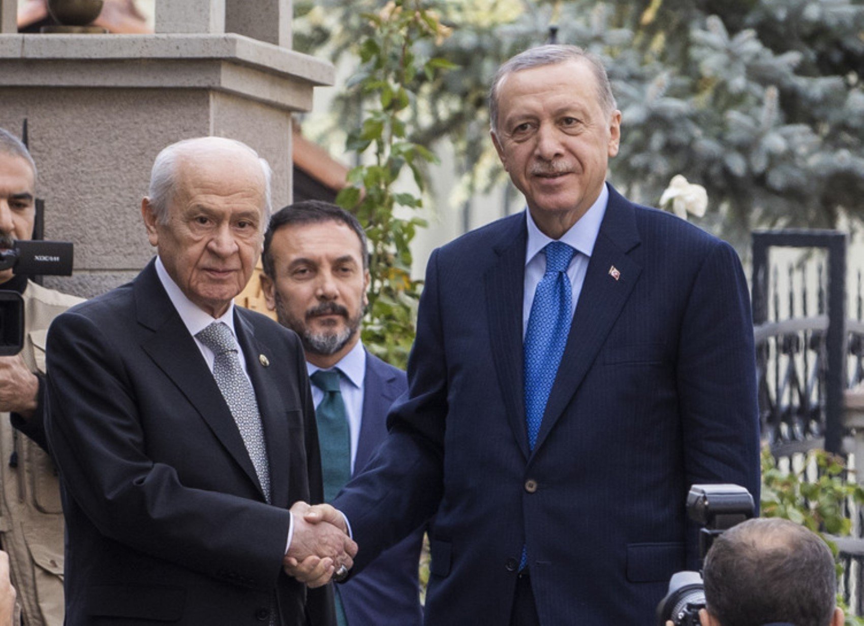 Ankara'daki bomba kulisi paylaştı: AKP yeni ittifak peşinde! MHP ile yollar ayrılıyor mu?