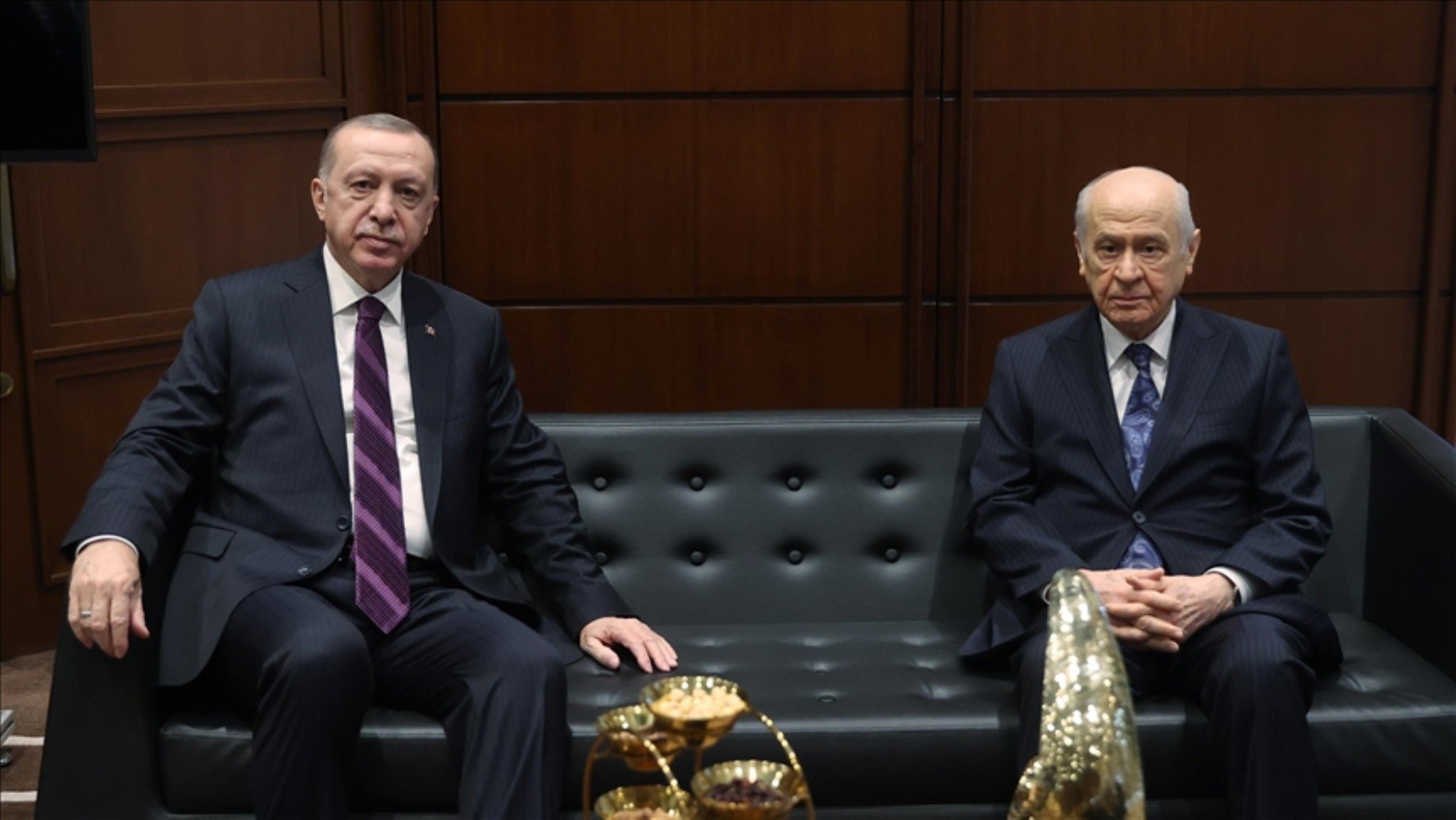 Ankara'daki bomba kulisi paylaştı: AKP yeni ittifak peşinde! MHP ile yollar ayrılıyor mu?