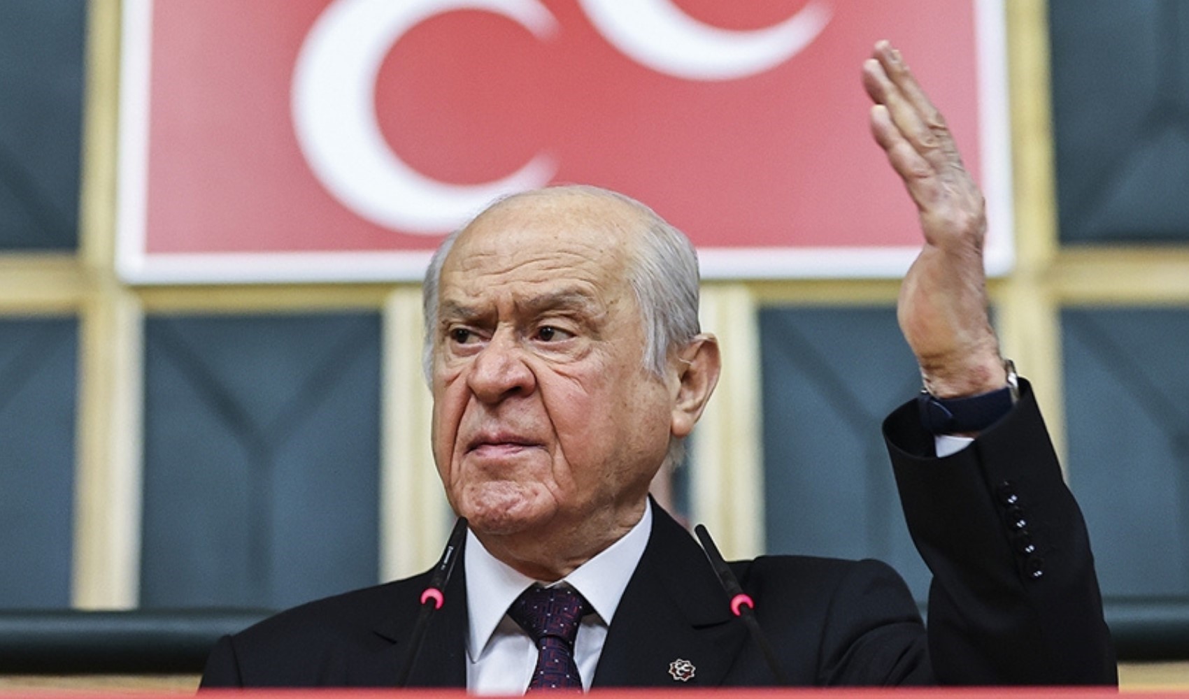 İktidara yakın isim açıkladı: Bahçeli'nin mesajı kime? İktidara yakın isim açıkladı: Bahçeli'nin mesajı kime?