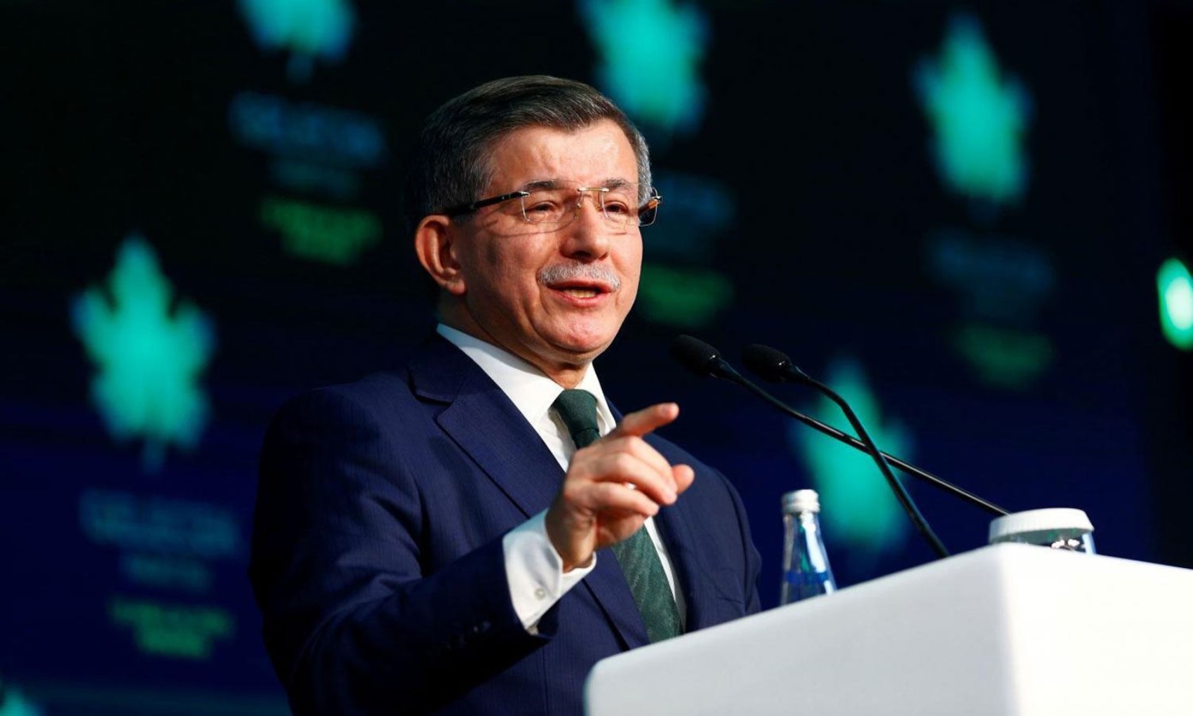 Ahmet Davutoğlu AKP'ye dönüş şartını açıkladı: 'Dönerse dönerim'