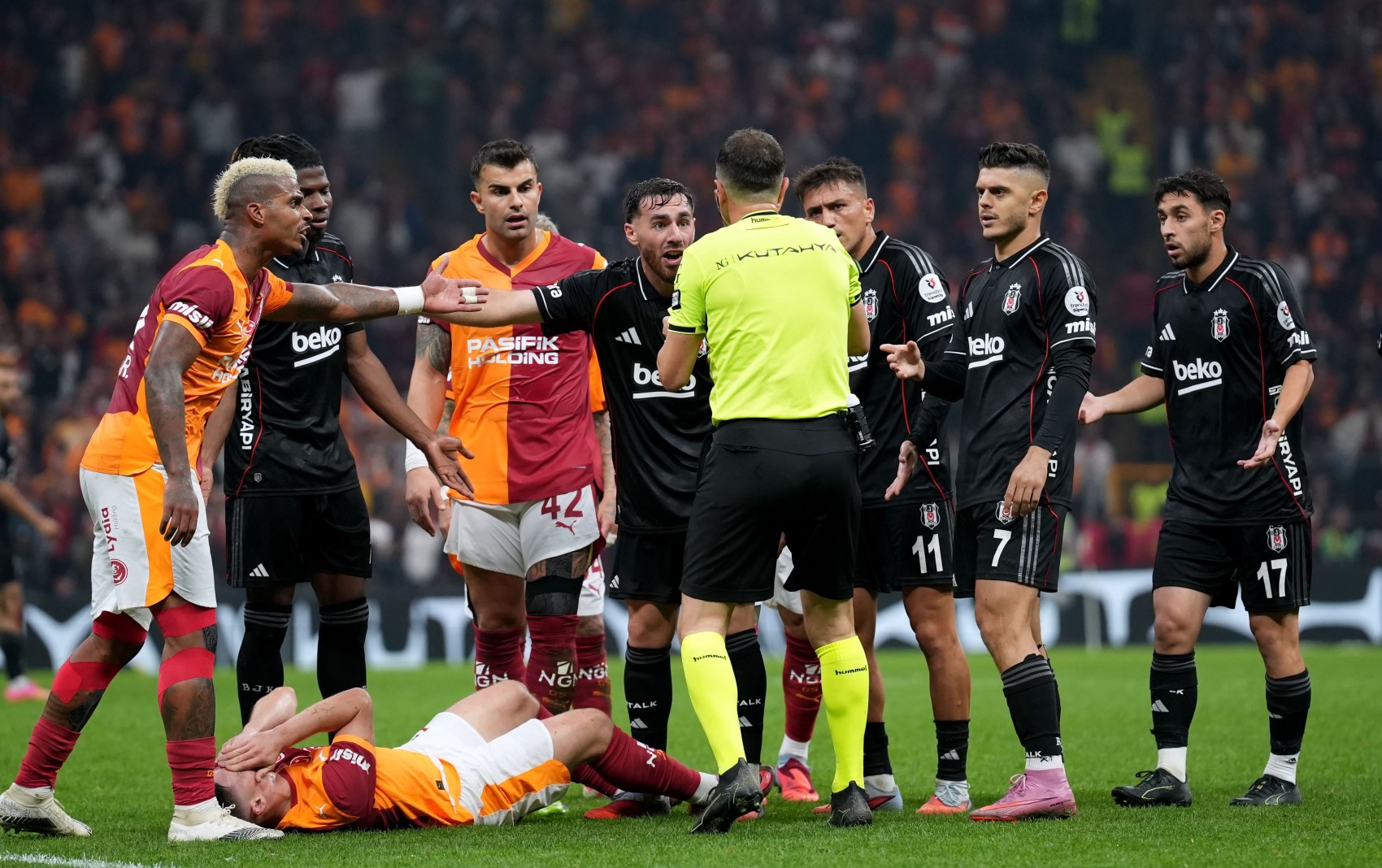 Eski hakem bombayı patlattı: Yayıncı kuruluşta 'derbi tekrar edilebilir' iddiası!
