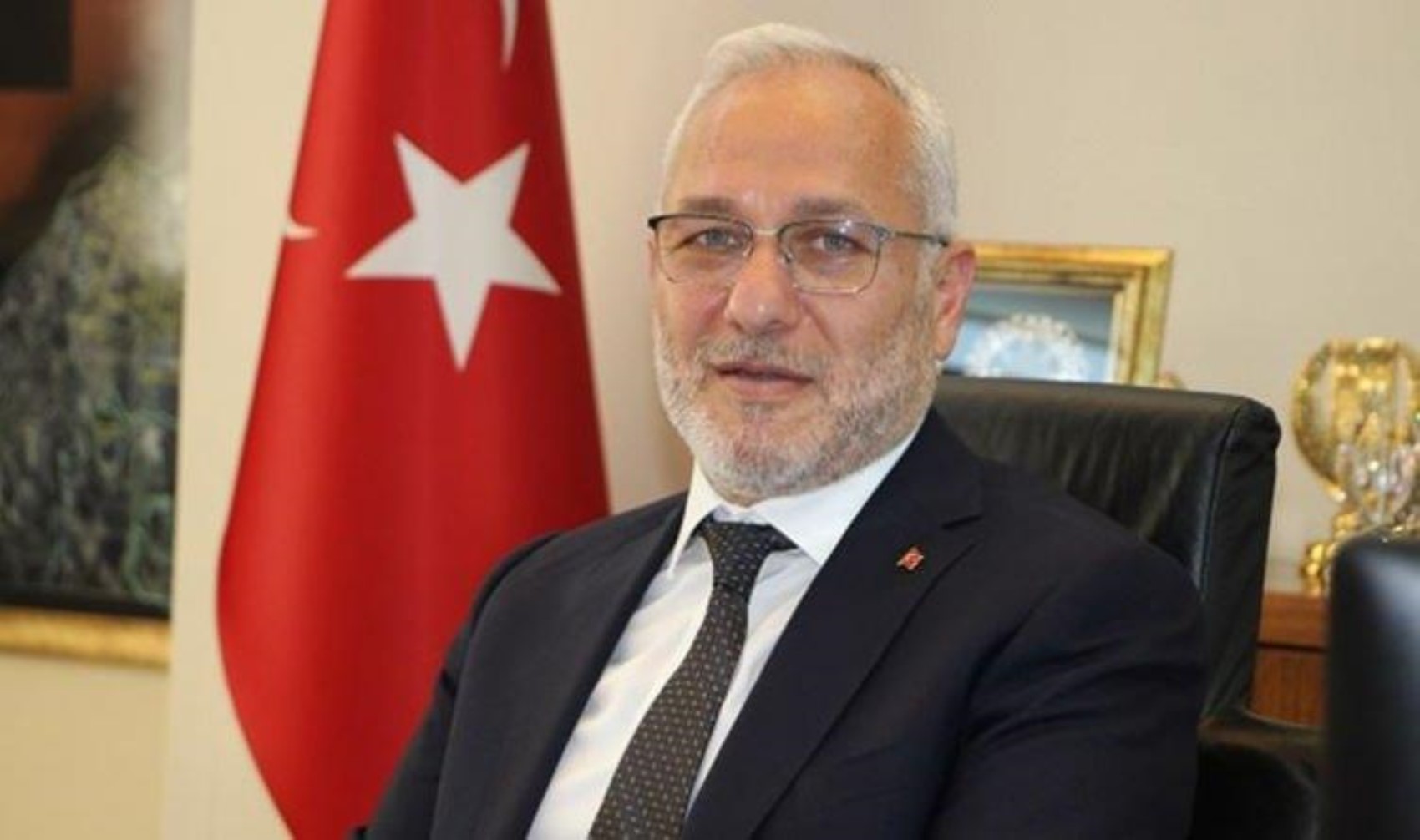 Forbes listesi güncellendi: Türkiye’nin en zengin 10 ismi değişti!