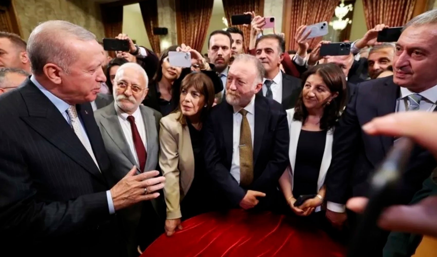 DEM Parti seçmeninden Erdoğan ve Cumhur'a şok
