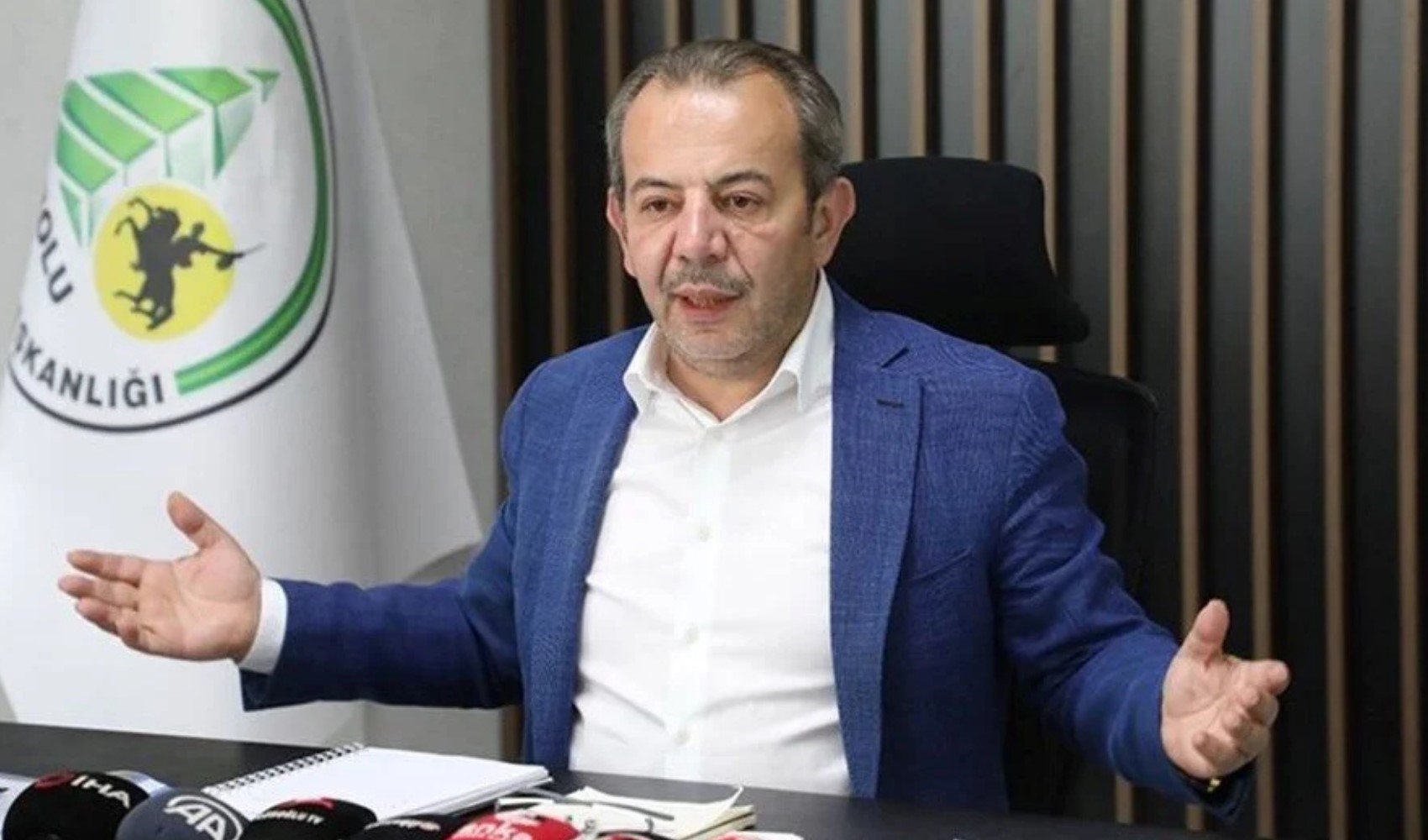 Tanju Özcan Bolu Belediyesi'nin borcunu açıkladı