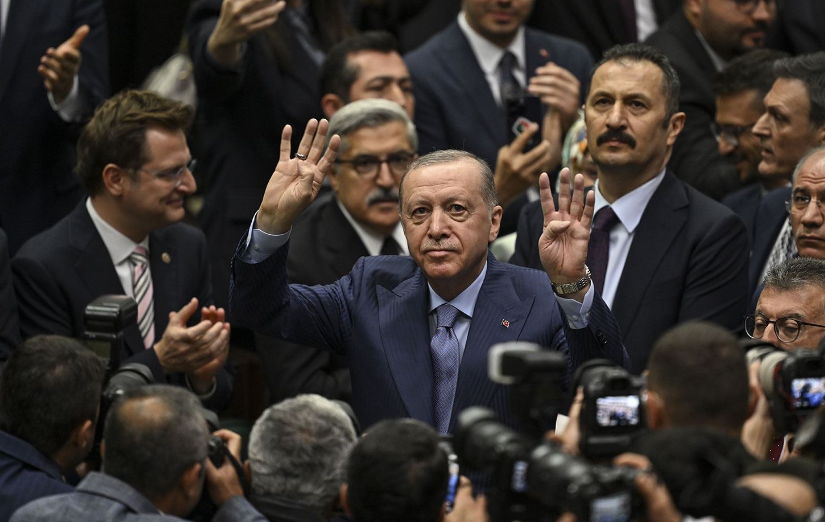 AKP'de endişe artıyor: CHP operasyonları ters tepti! 'Erdoğan sevgisi yerini Erdoğan korkusuna bıraktı'